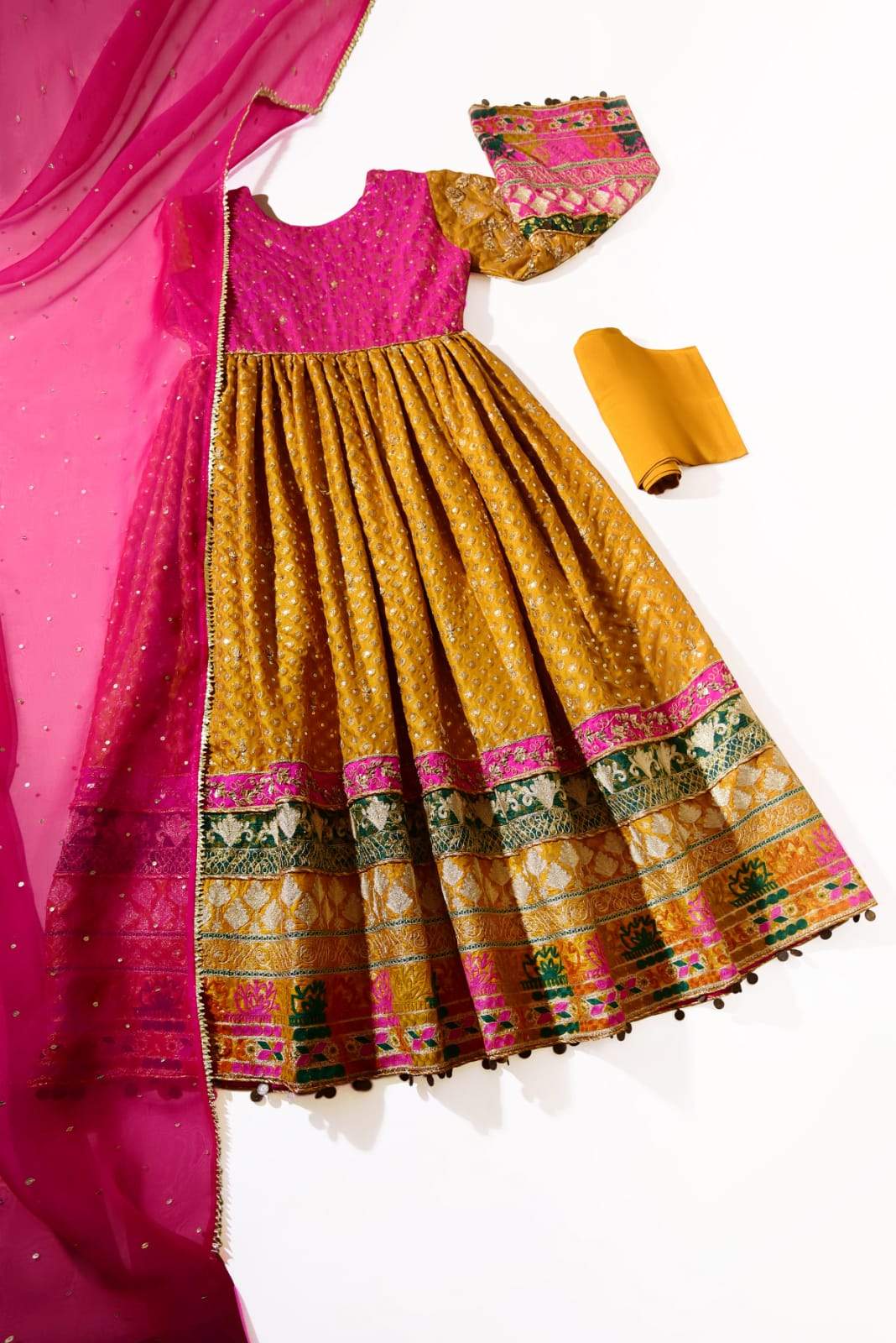 Traditional Pakhtoon Pishwas