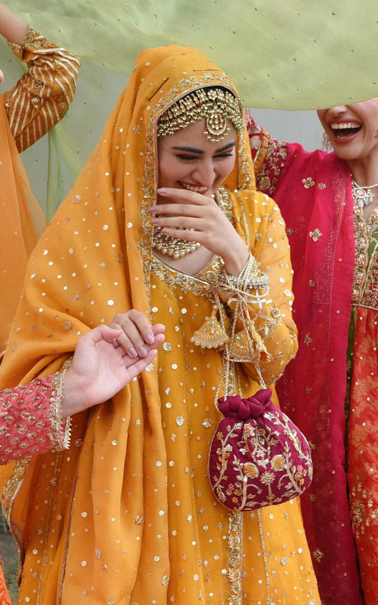 Hina Mehndi Angrakha