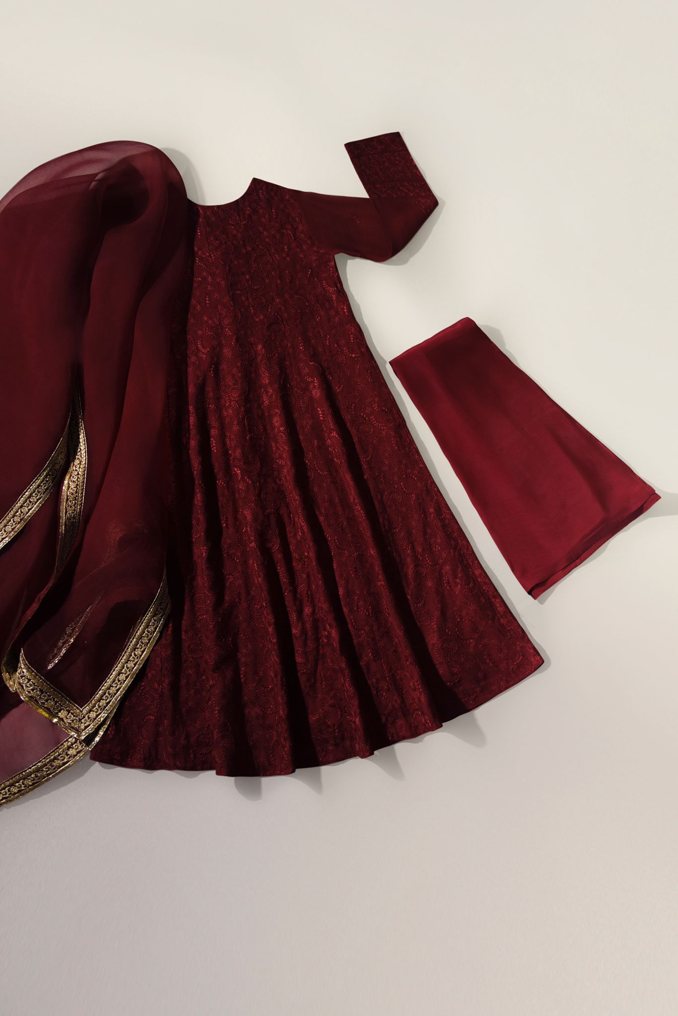 Maroon Embroidered Pishwas