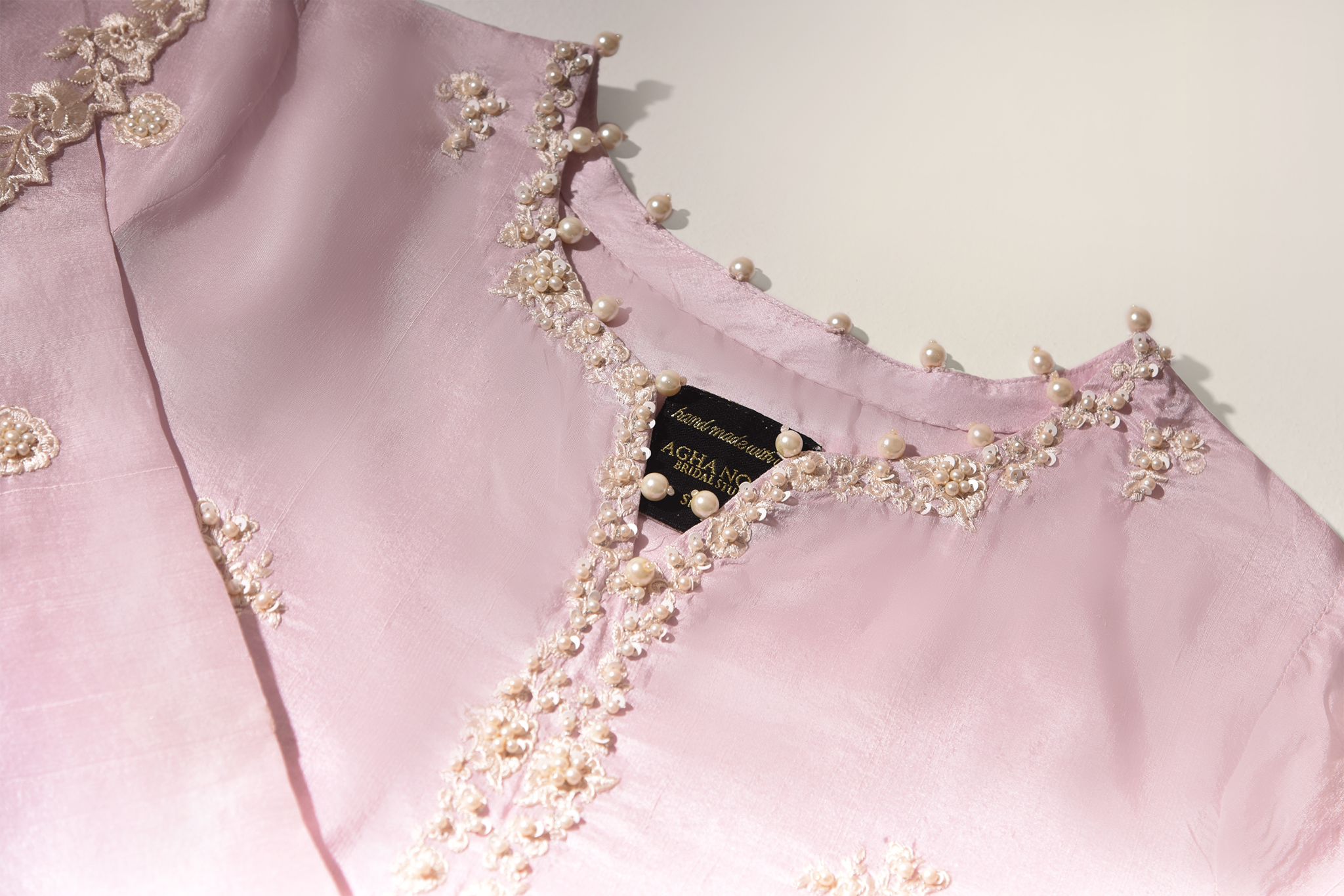 https://cdn.shopify.com/s/files/1/0282/3926/5889/products/WhatsAppImage2023-02-20at03.32.23_1.jpg?v=1755263214