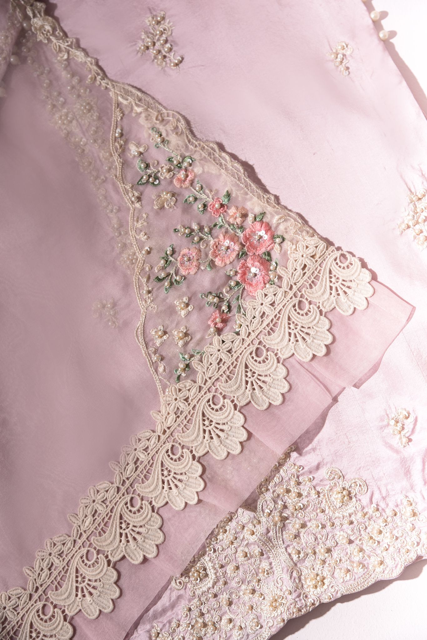 https://cdn.shopify.com/s/files/1/0282/3926/5889/products/WhatsAppImage2023-02-20at03.32.24_1.jpg?v=1755263214