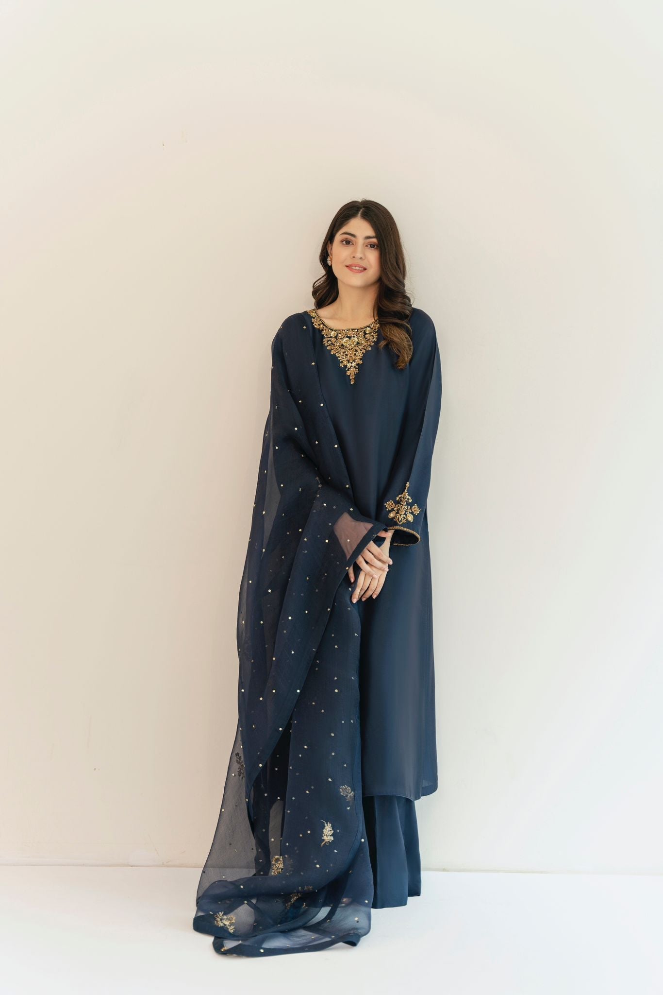 https://cdn.shopify.com/s/files/1/0282/3926/5889/products/WhatsAppImage2023-03-16at05.28.30.jpg?v=1755263217