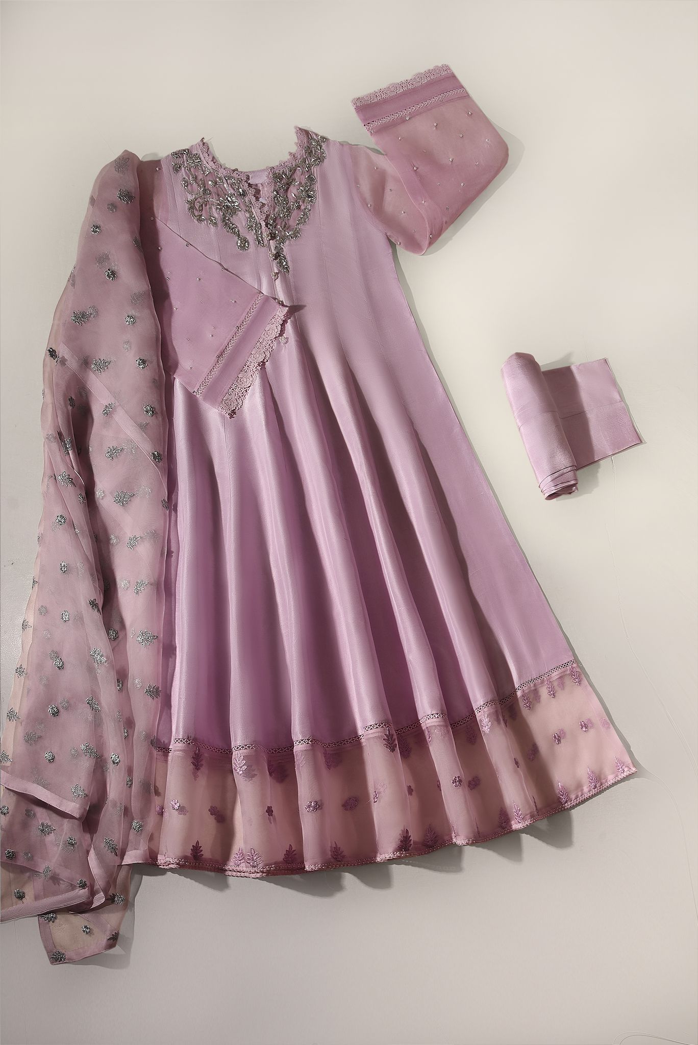 Lilac Pishwas