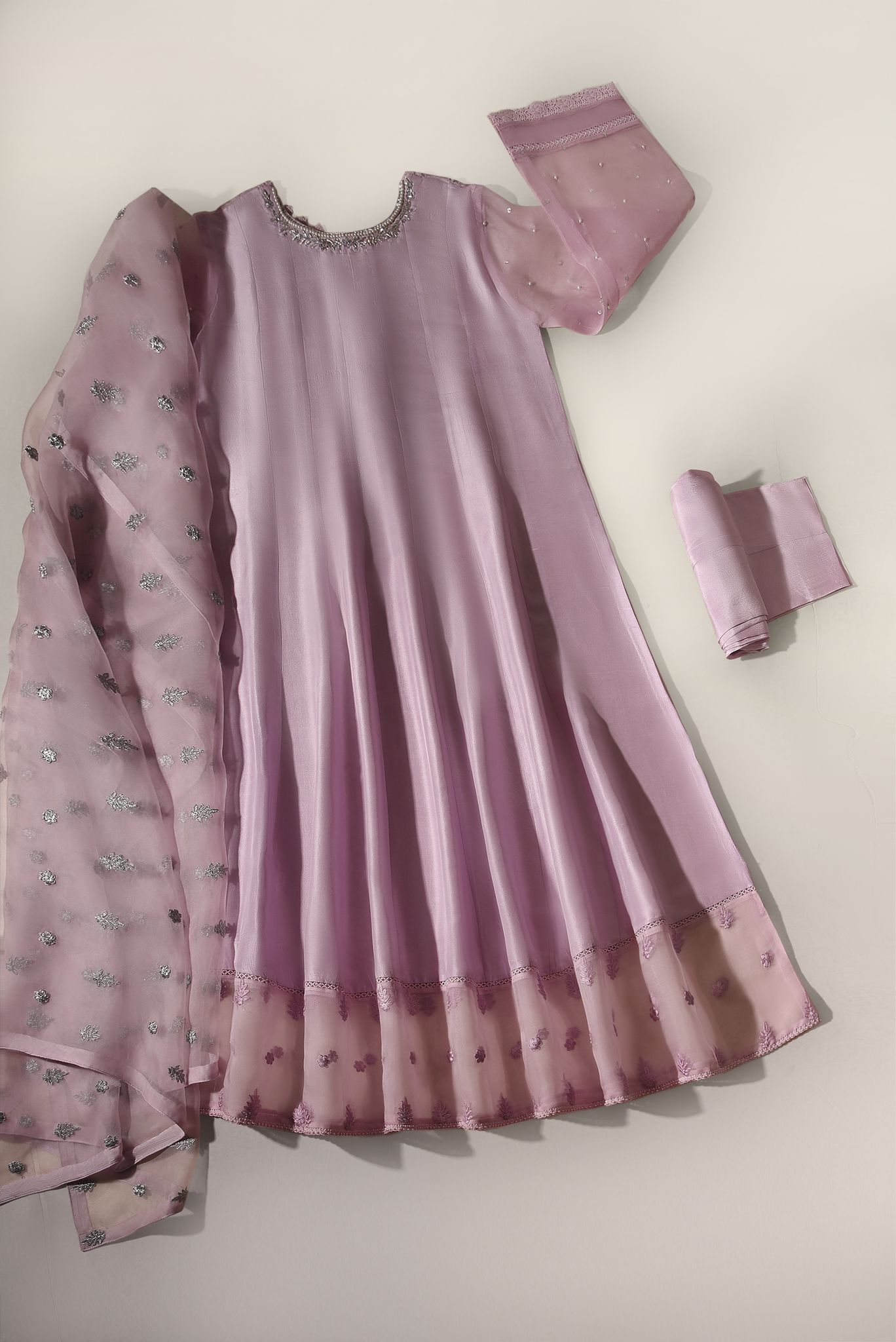 Lilac Pishwas