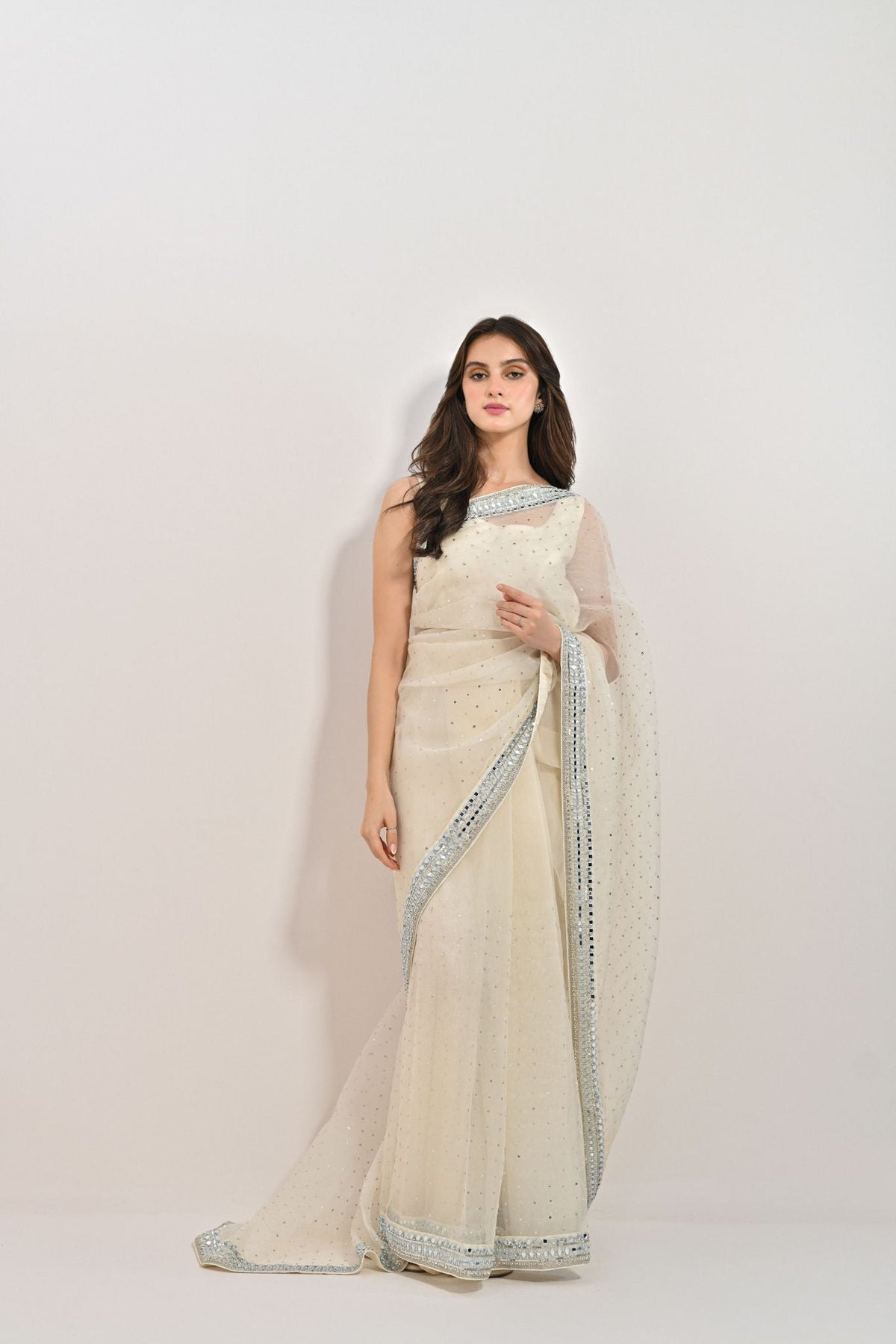Mahnoor White Organza Saree