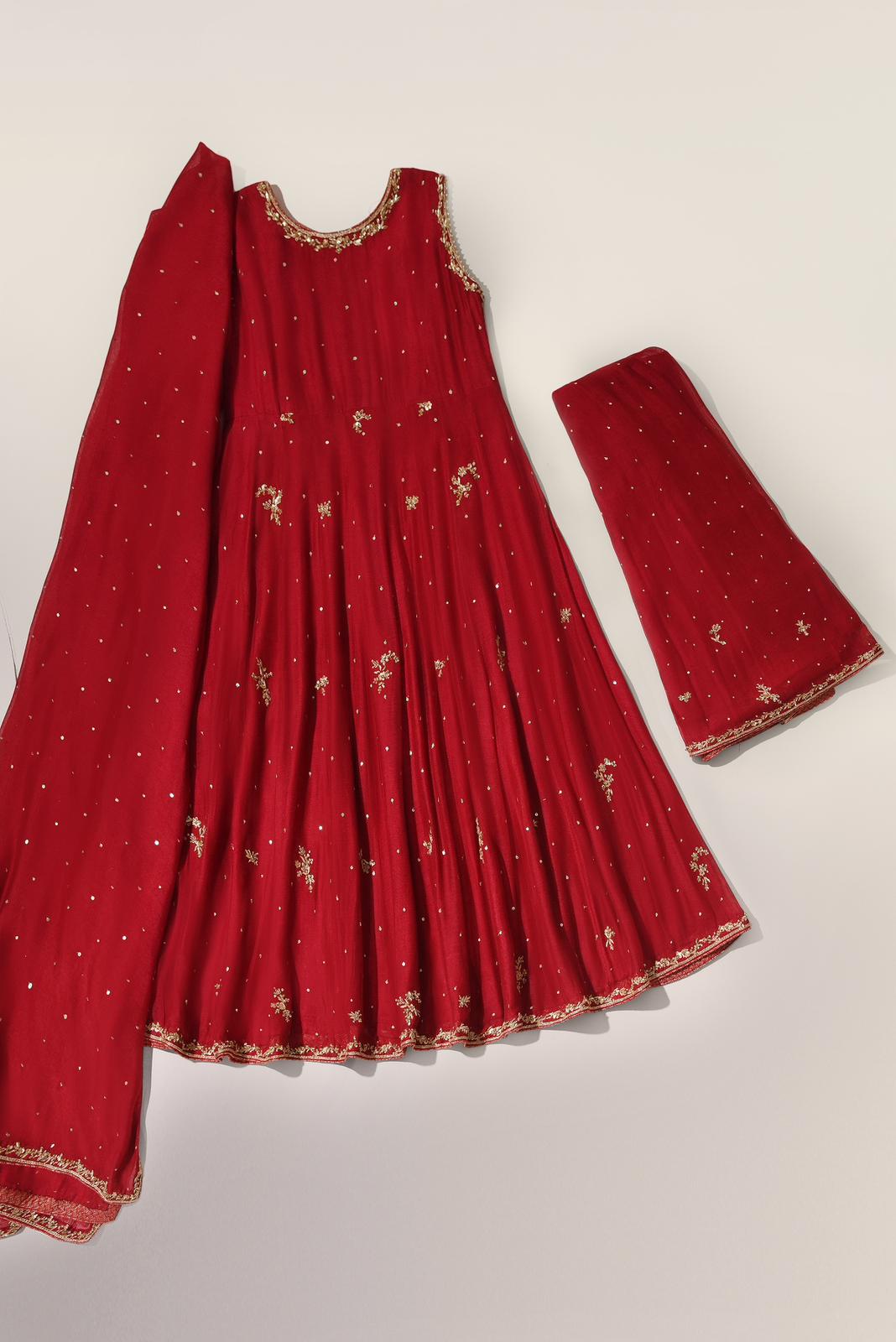 Maroon Izmir