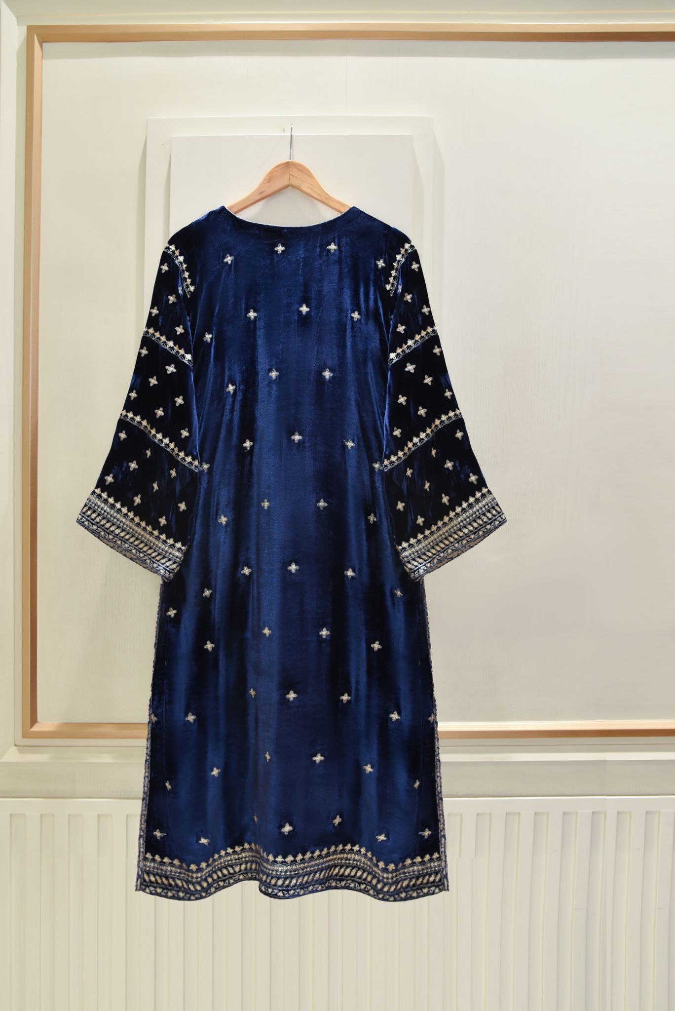 Ashti Navy Velvet