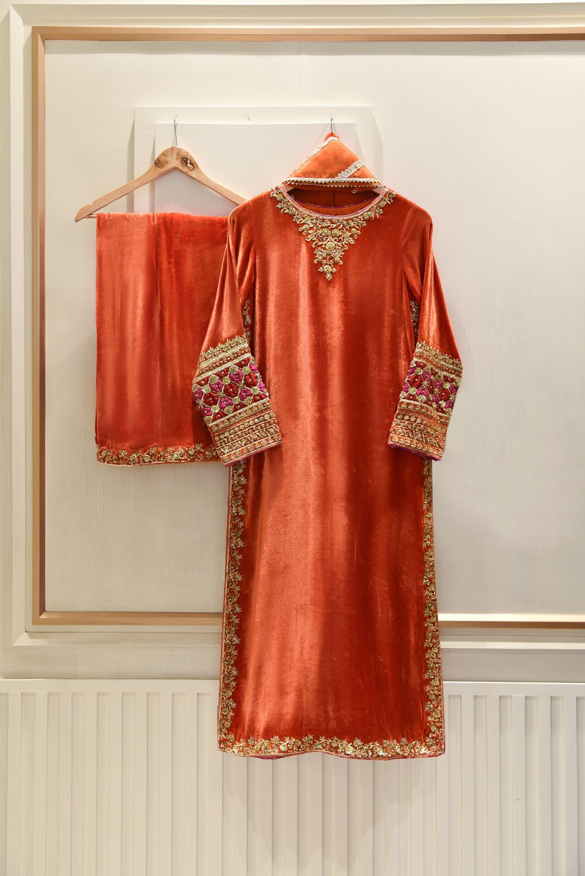 Rust Chatapatti Velvet - RUST-CHATAPATTI-VELVET