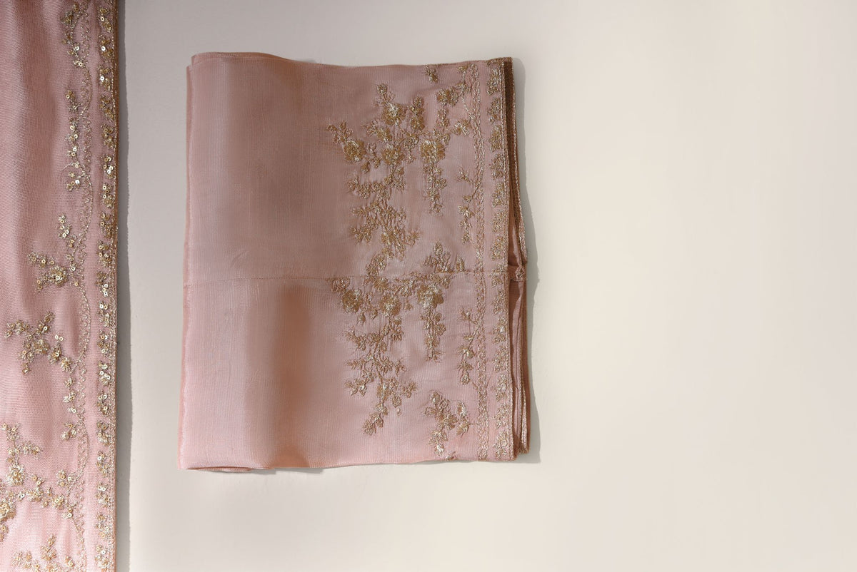 Teapink peony