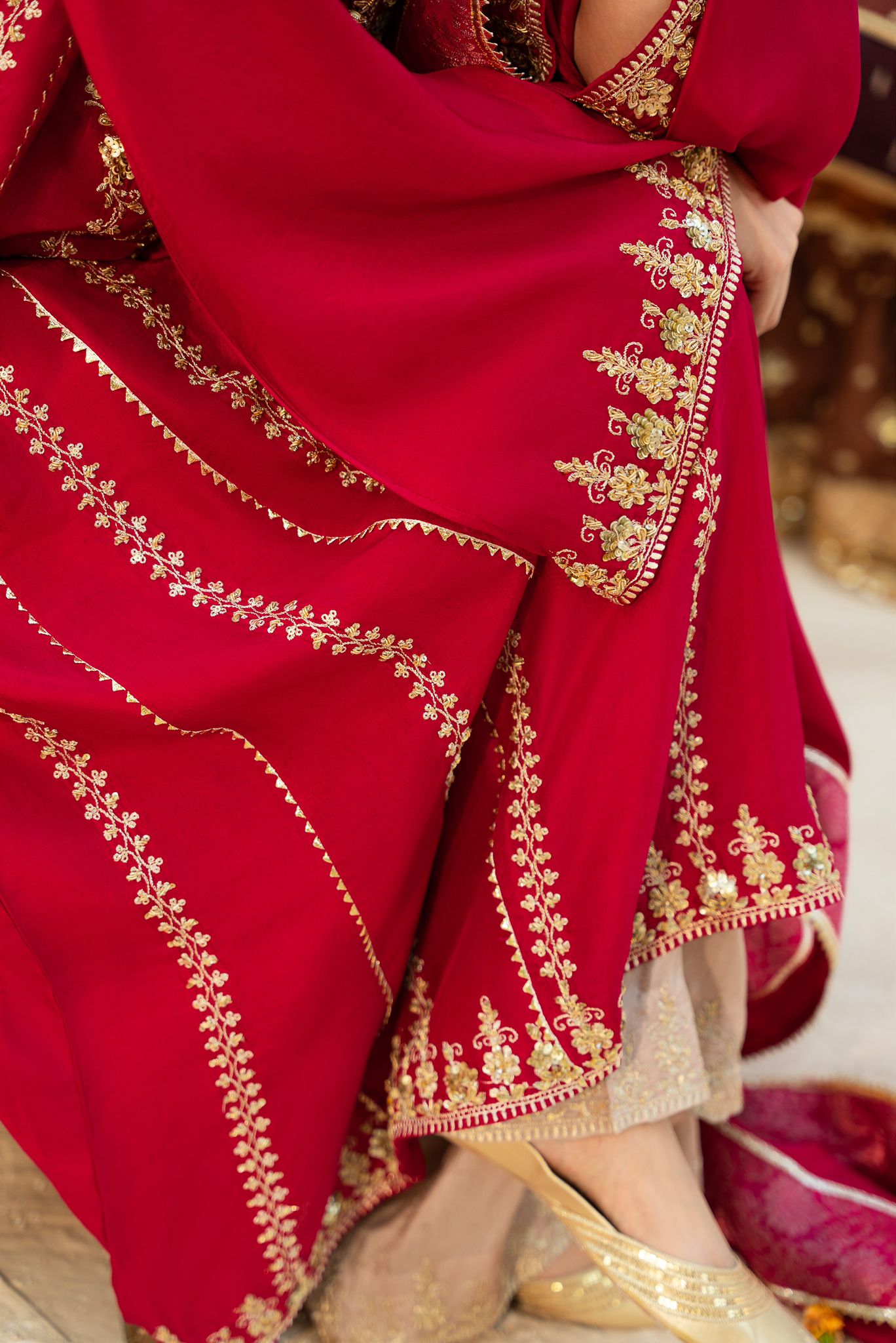 Bloomy Regalia Kaftan by Alizay Saad