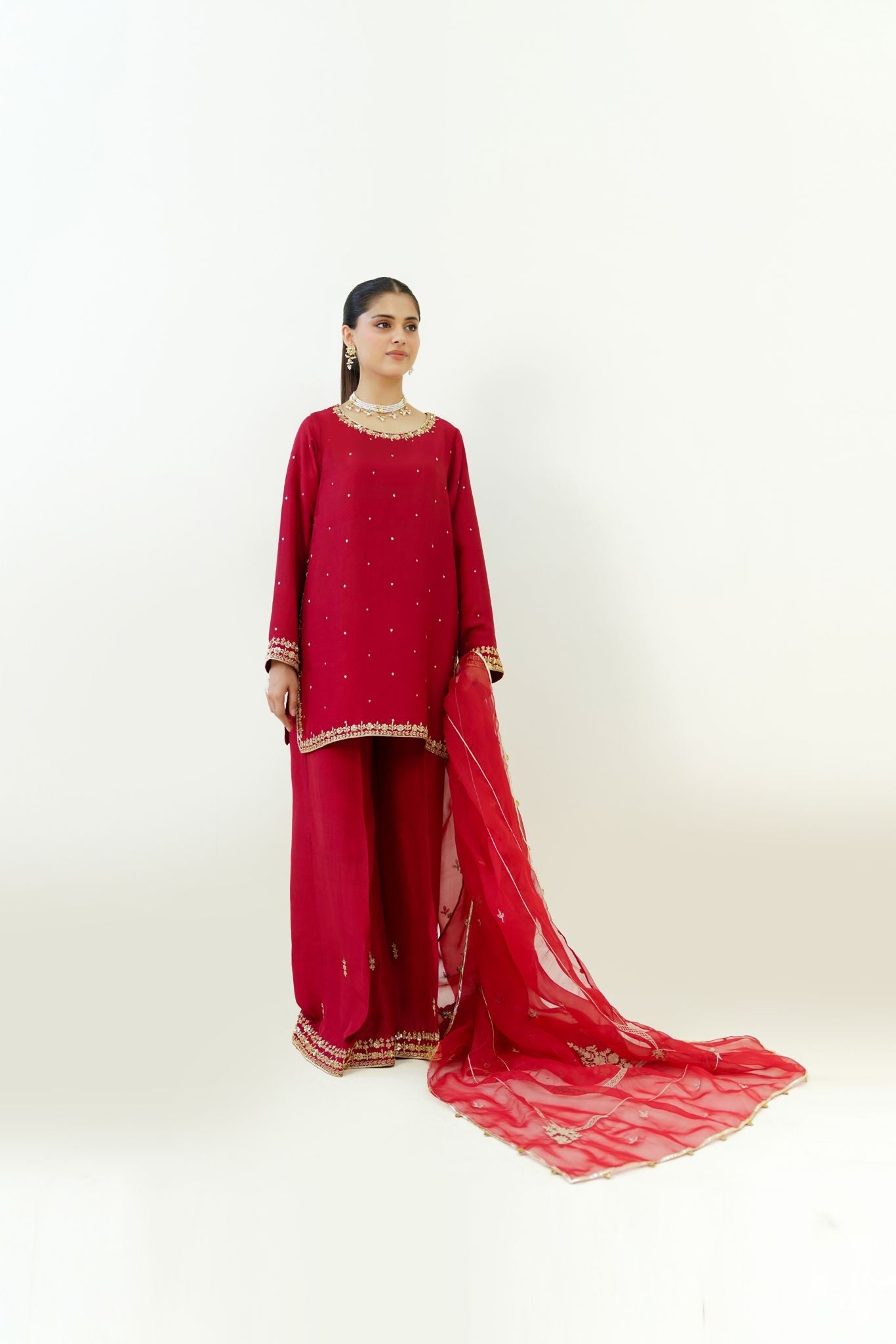 Tisele Maroon