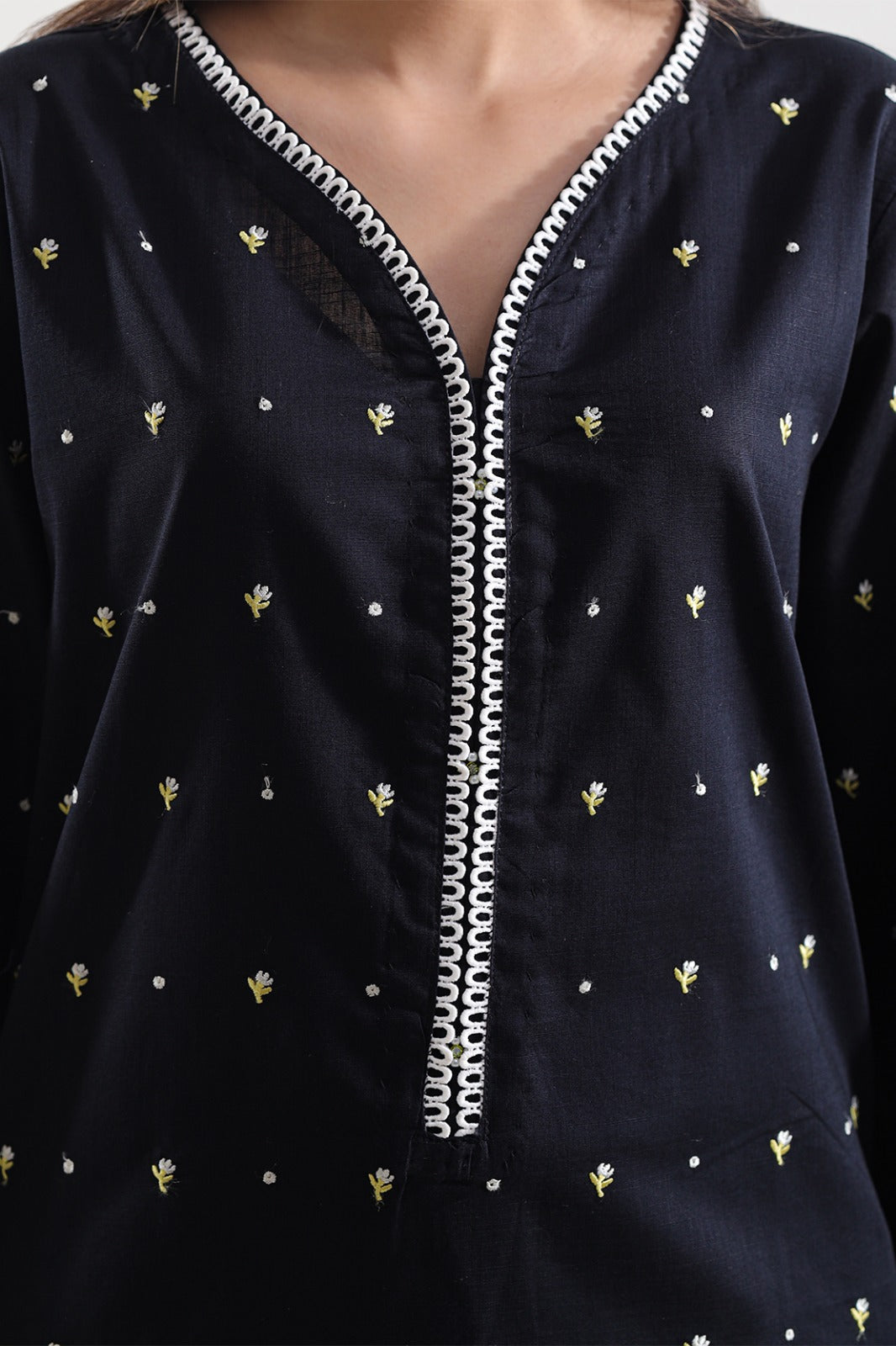 Solid Embroidered Slub Cotton Stitched 2 Piece (Shirt/Trouser)77577