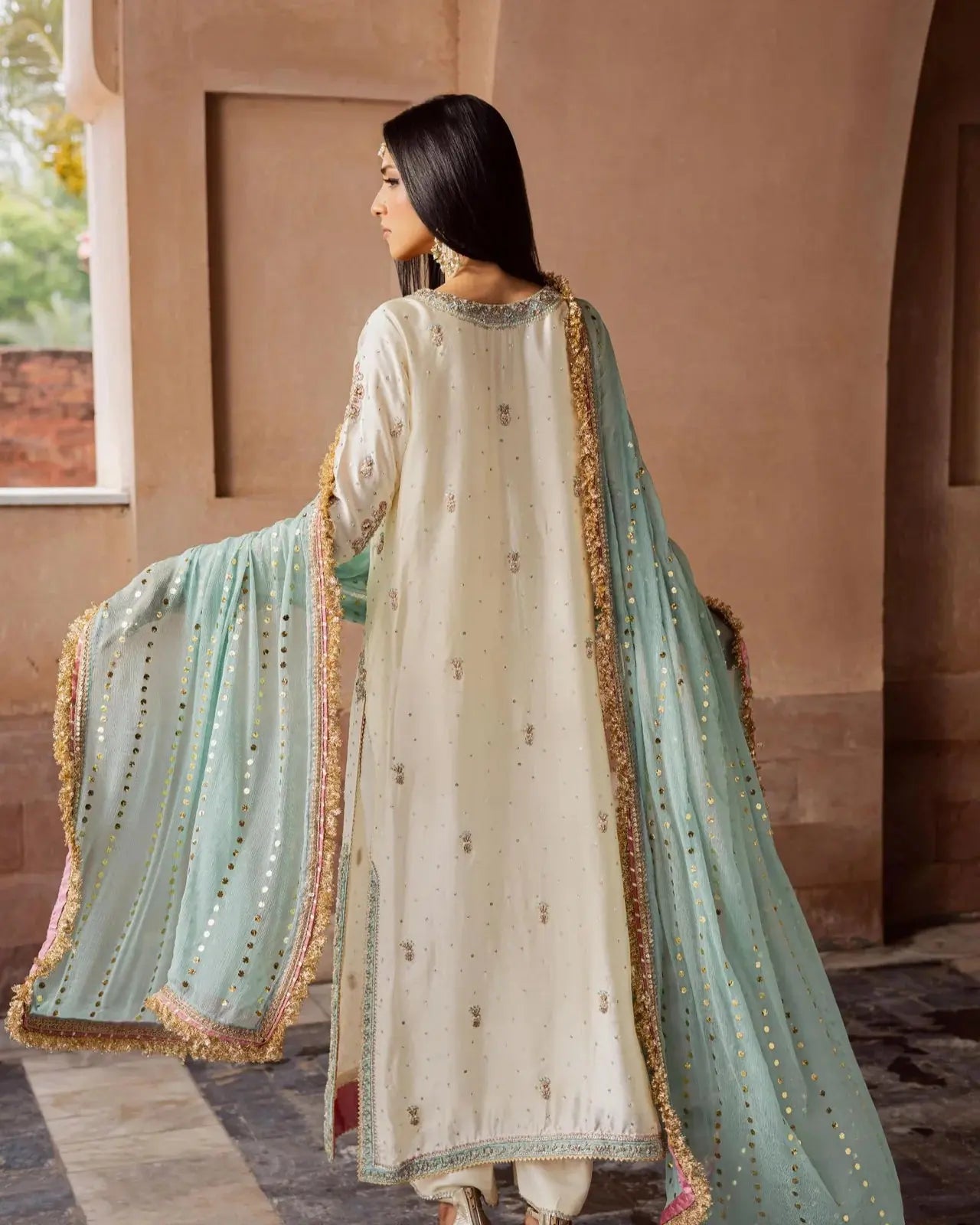 Apsara-Signature festive Edit