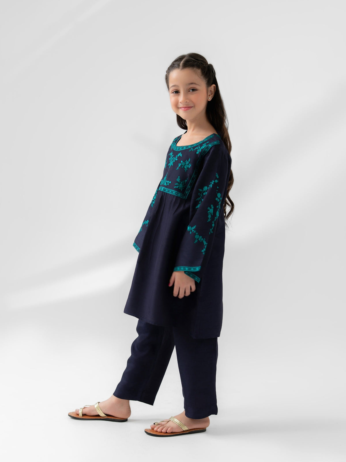 (Kids) 2 Piece - Embroidered Korean Silk Suit FKD-074