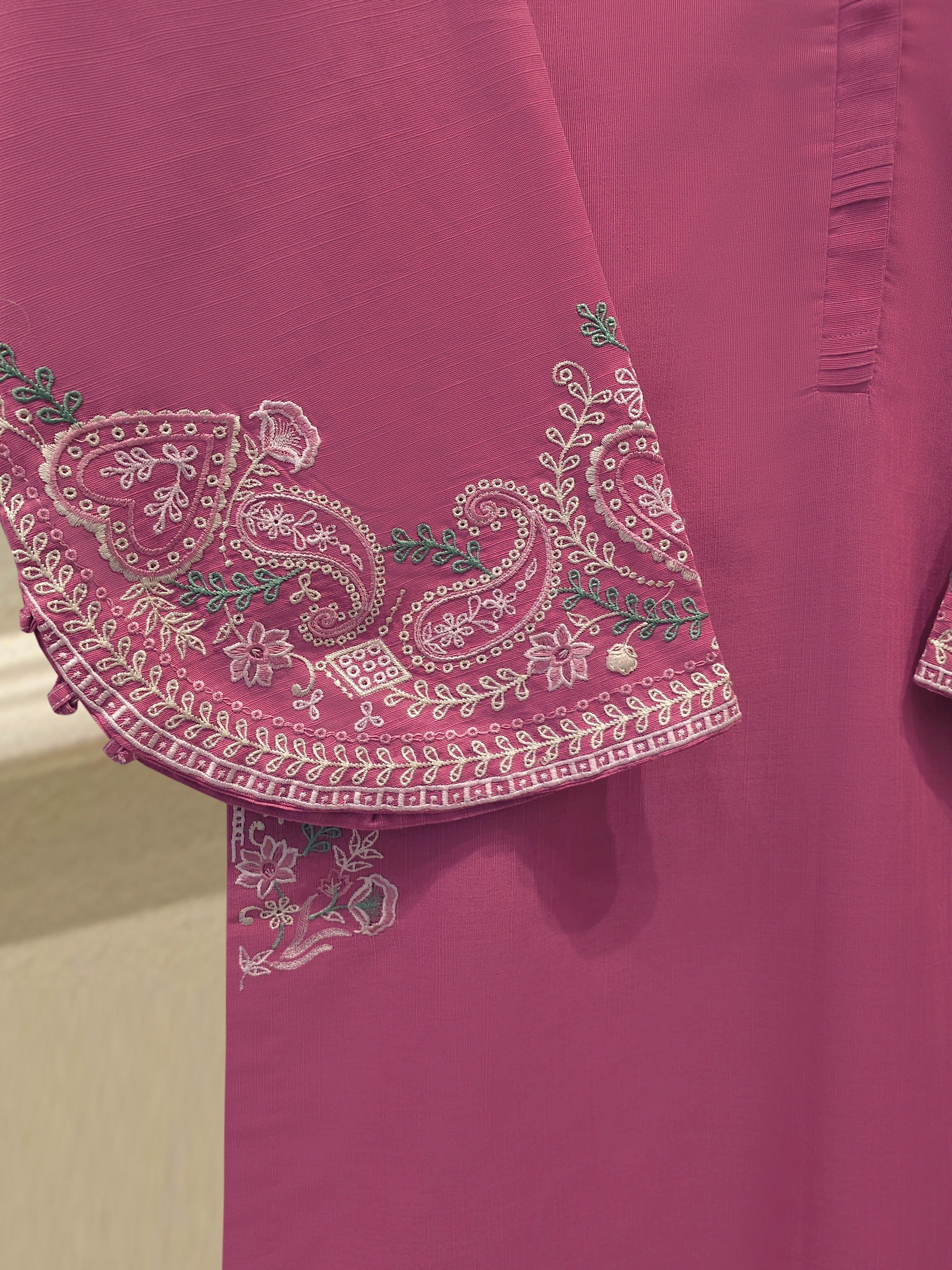2 Piece - Embroidered  Khaddar Suit S112931