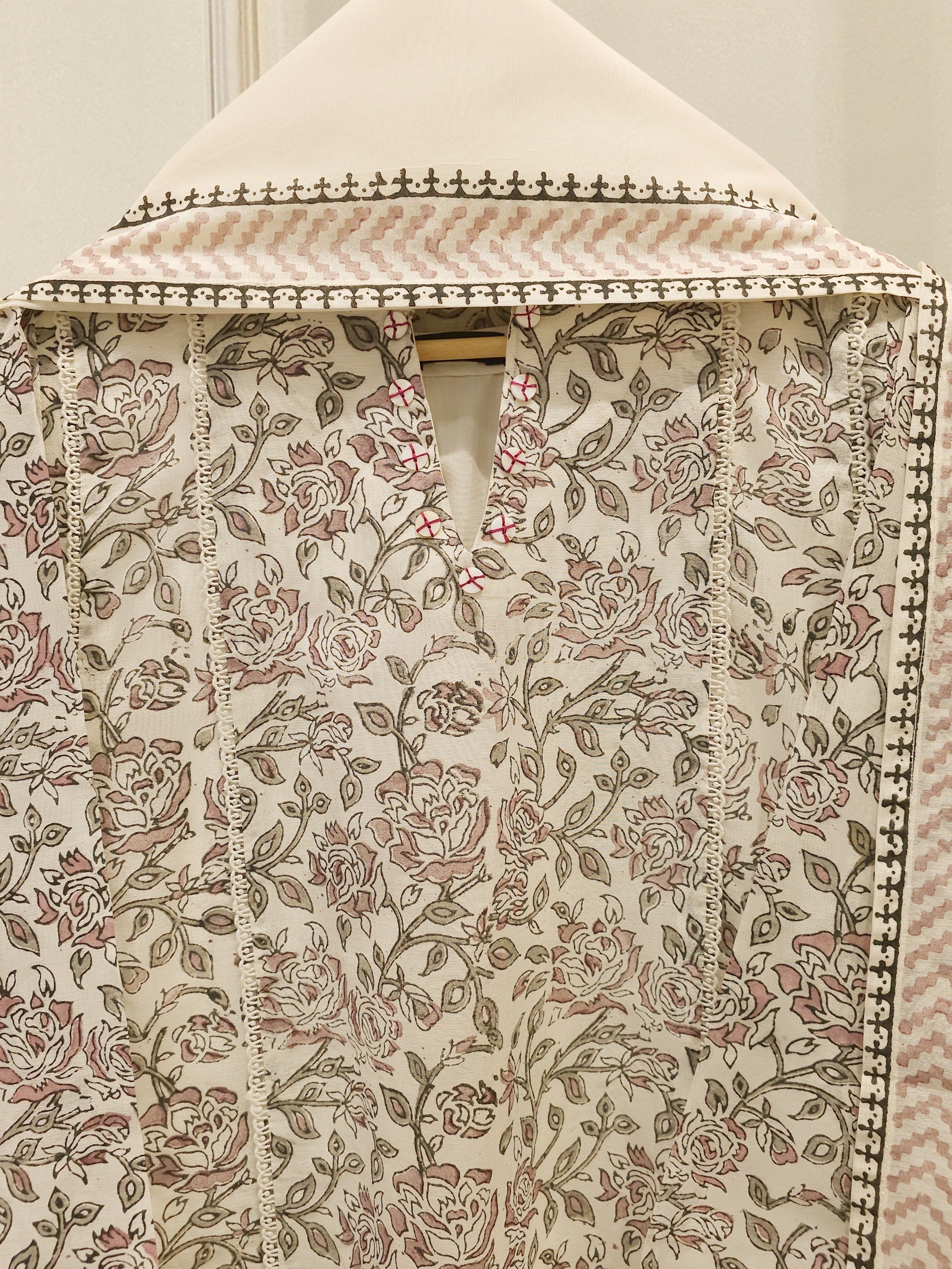 3 Piece - Hand Block Printed Kora Cotton Suit  S112945