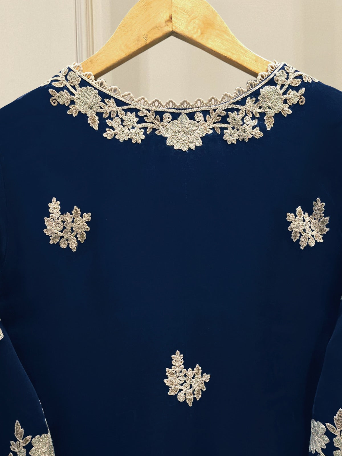 3 Piece - Pure Organza Embroidered Suit S112953