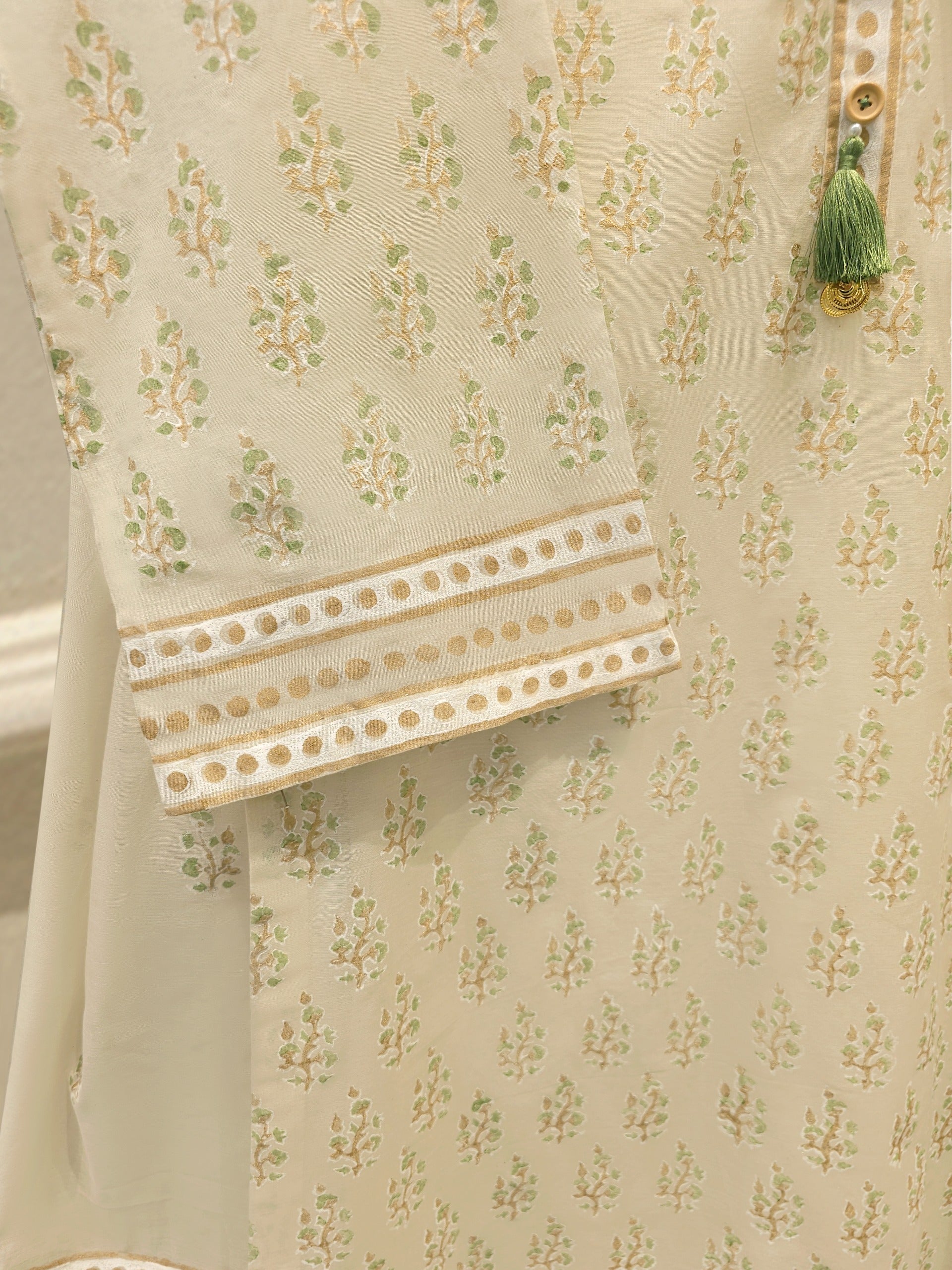 3 Piece - Hand Block Printed Kora Cotton Suit  S113075
