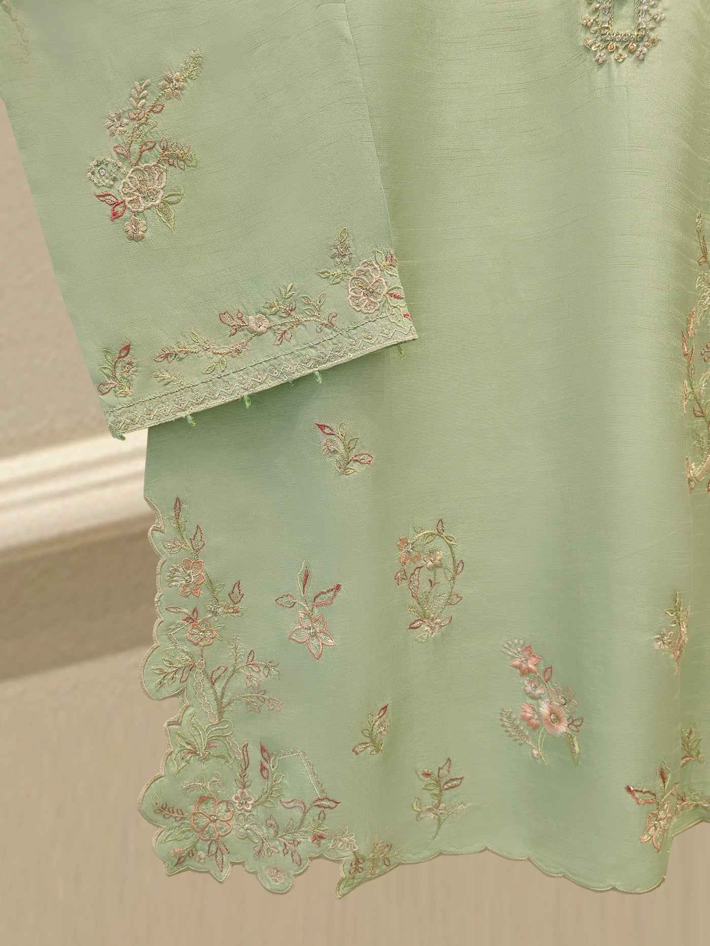 2 Piece - Pure Koren Silk Embroidered Suit S114174