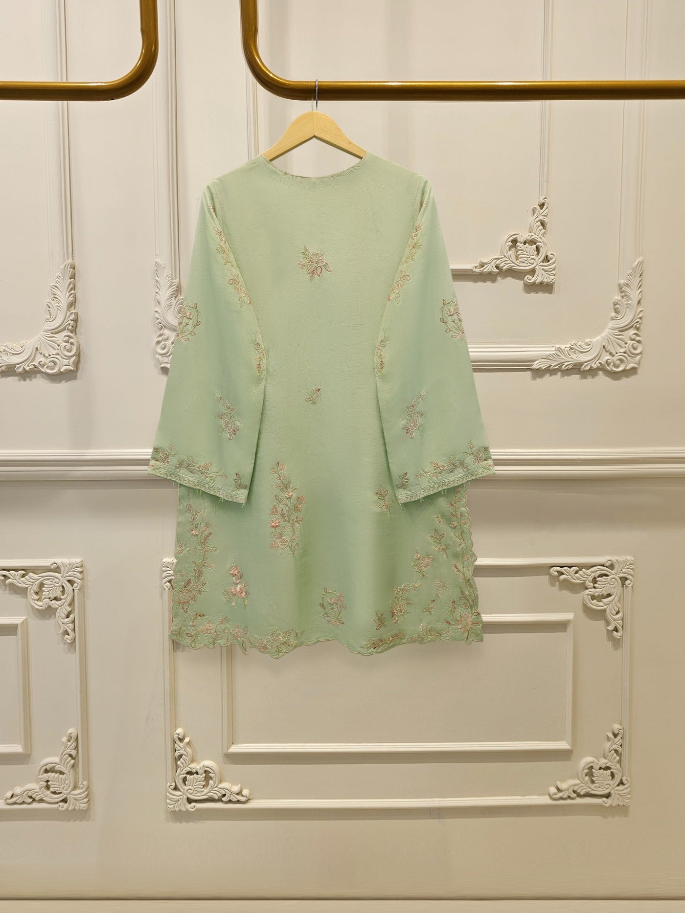 2 Piece - Pure Koren Silk Embroidered Suit S114174