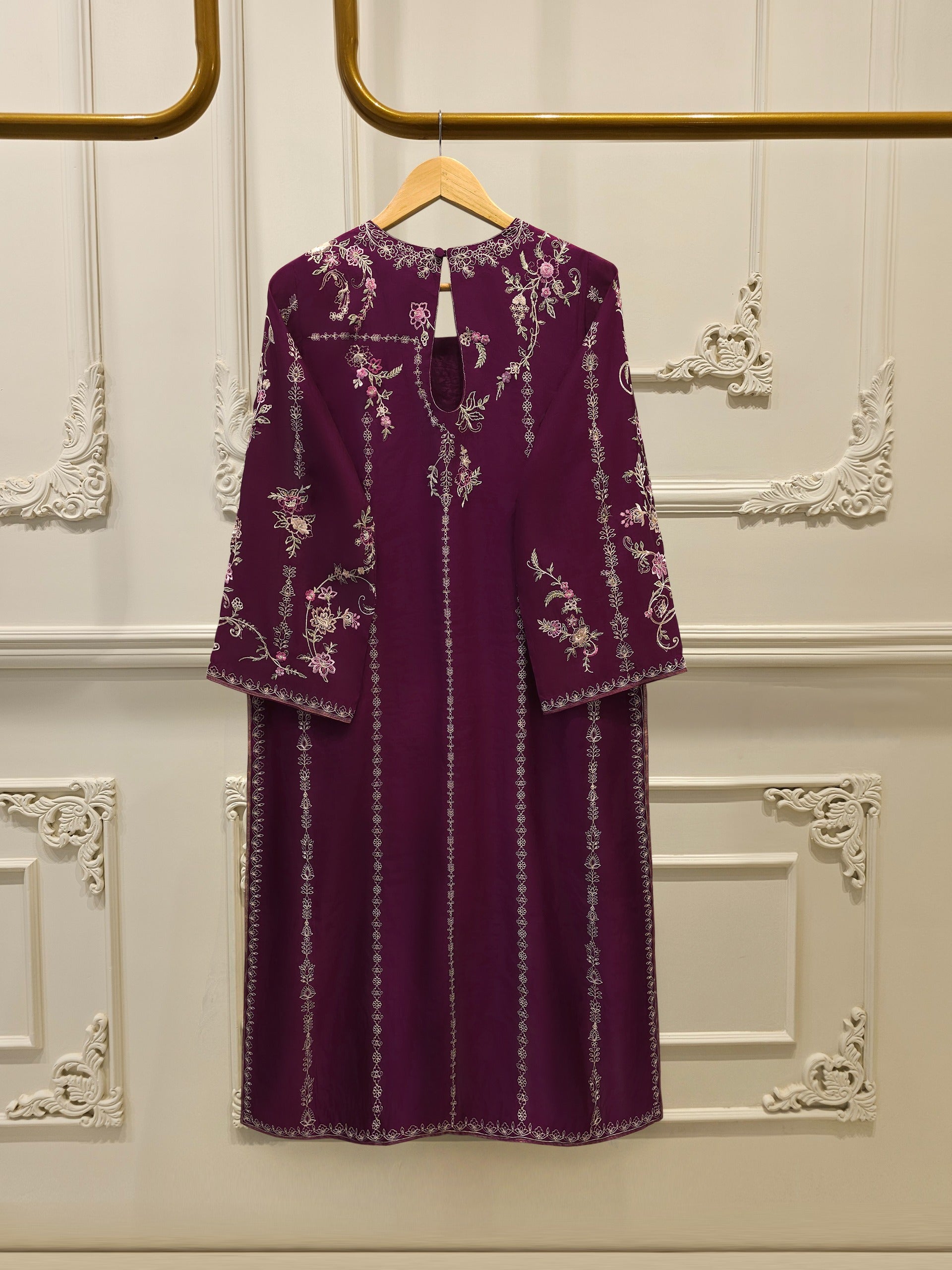 3 Piece - Pure Khaddi Silk Embroidered  Suit S114652