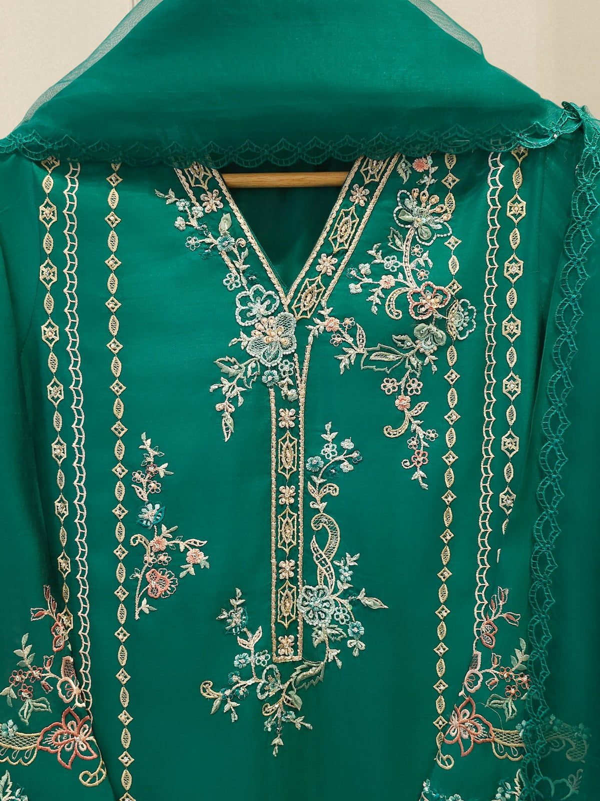 2 Piece - Pure Khaddi Silk Embroidered  Suit S114894