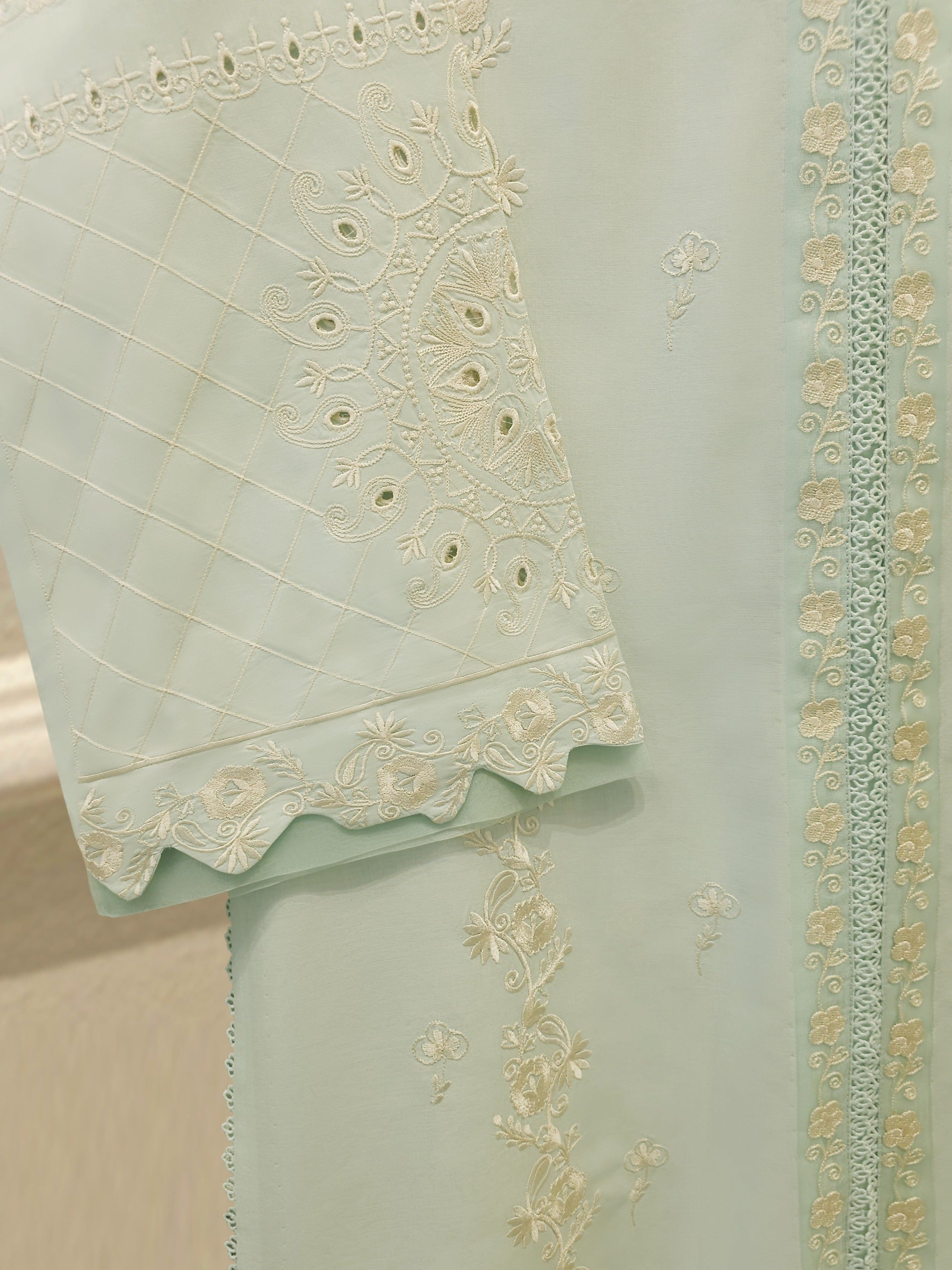 3 Piece - Embroidered Cambric Suit S114940