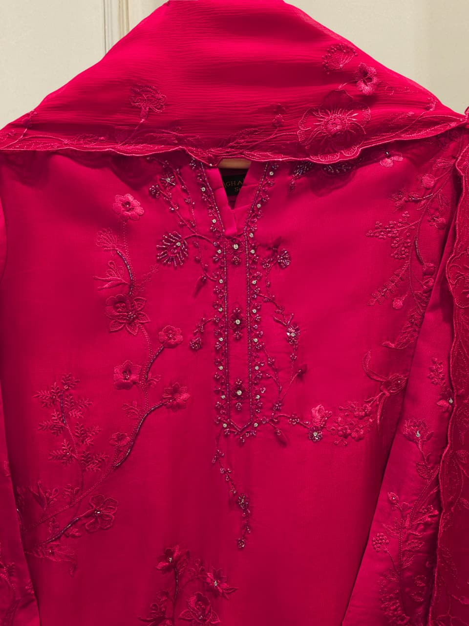 3 Piece- Pure  Sheesha Silk Embroidered Suit S115108