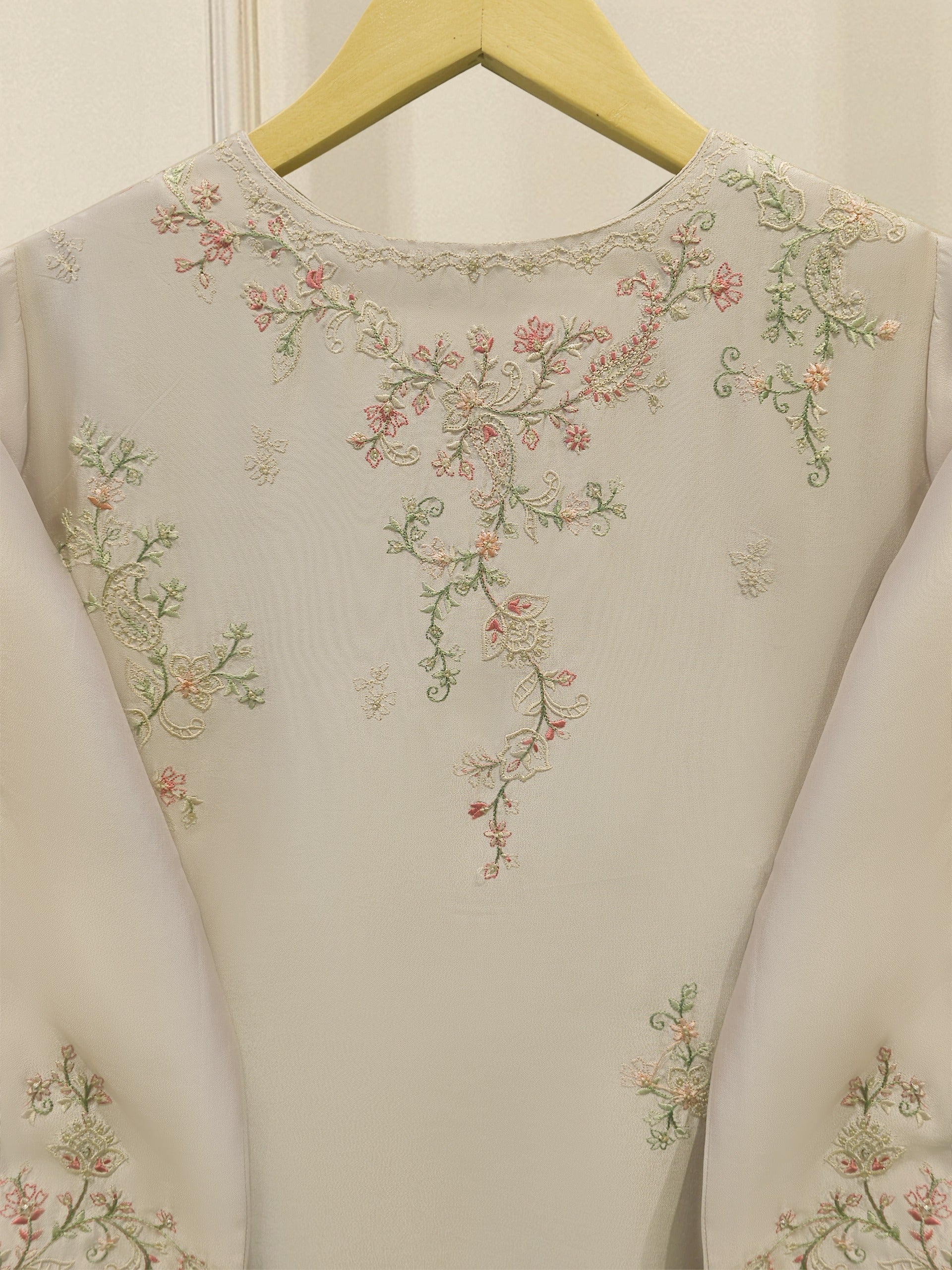 3 Piece- Pure  Sheesha Silk Embroidered Suit S115118