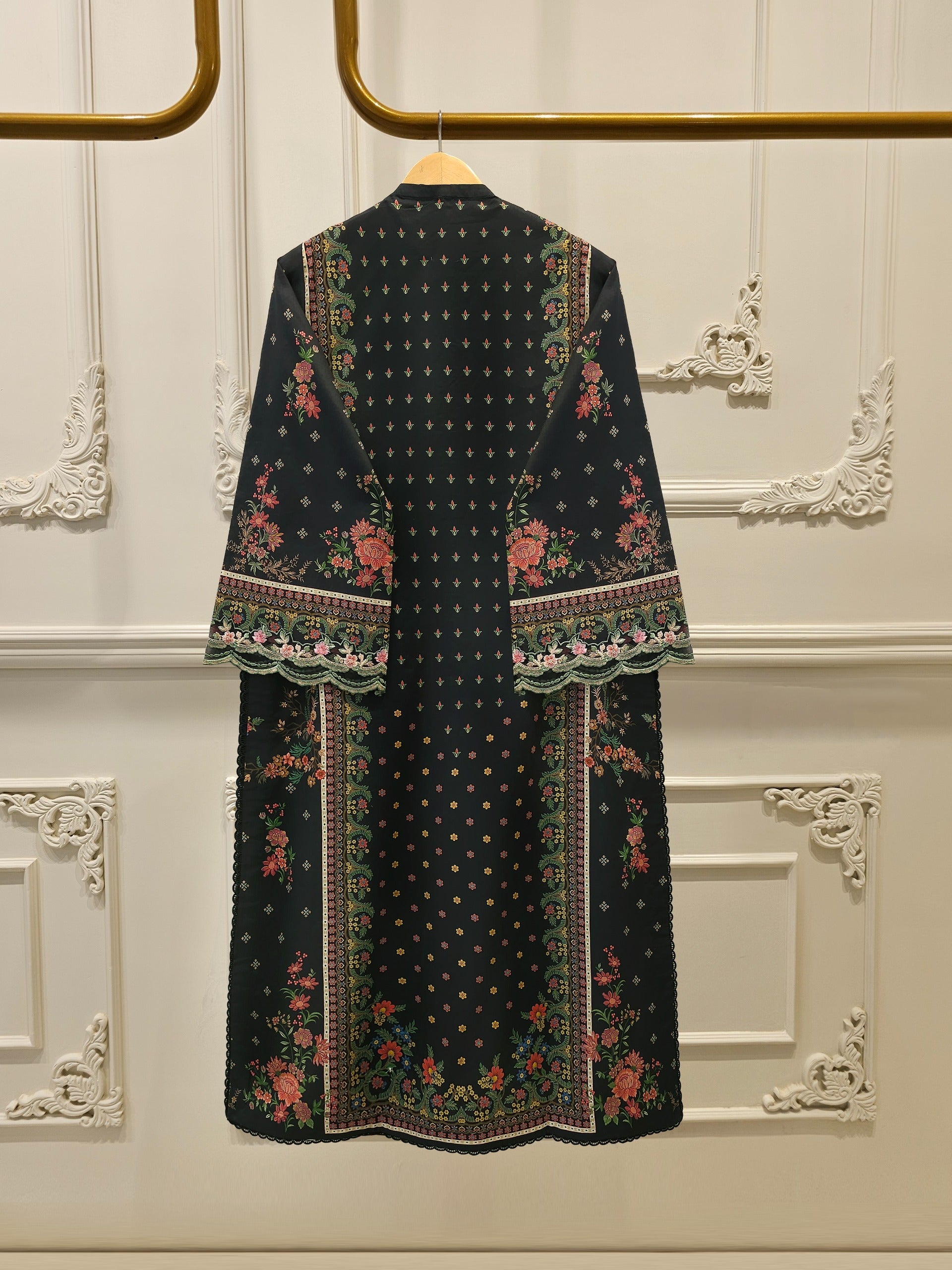 2 Piece Digital Printed Lawn Suit S115171