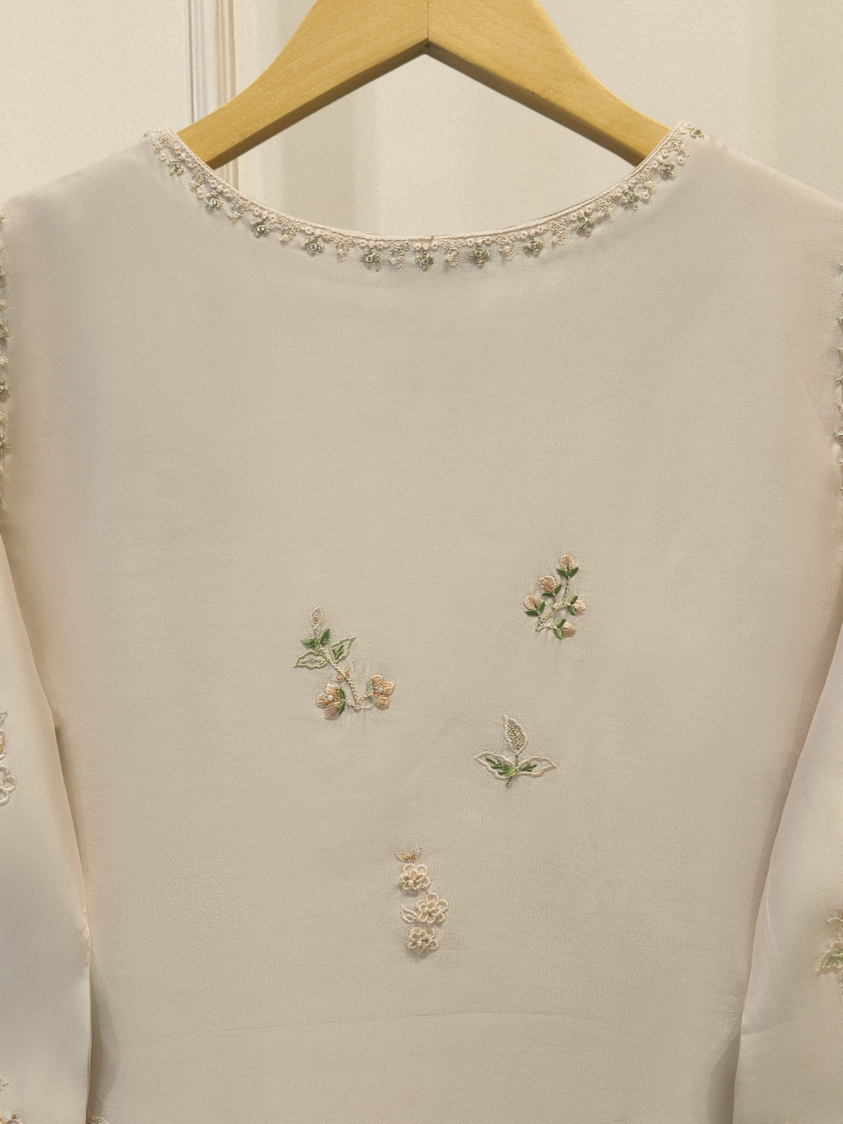 2 Piece- Pure Sheesha Silk Embroidered Suit S115381