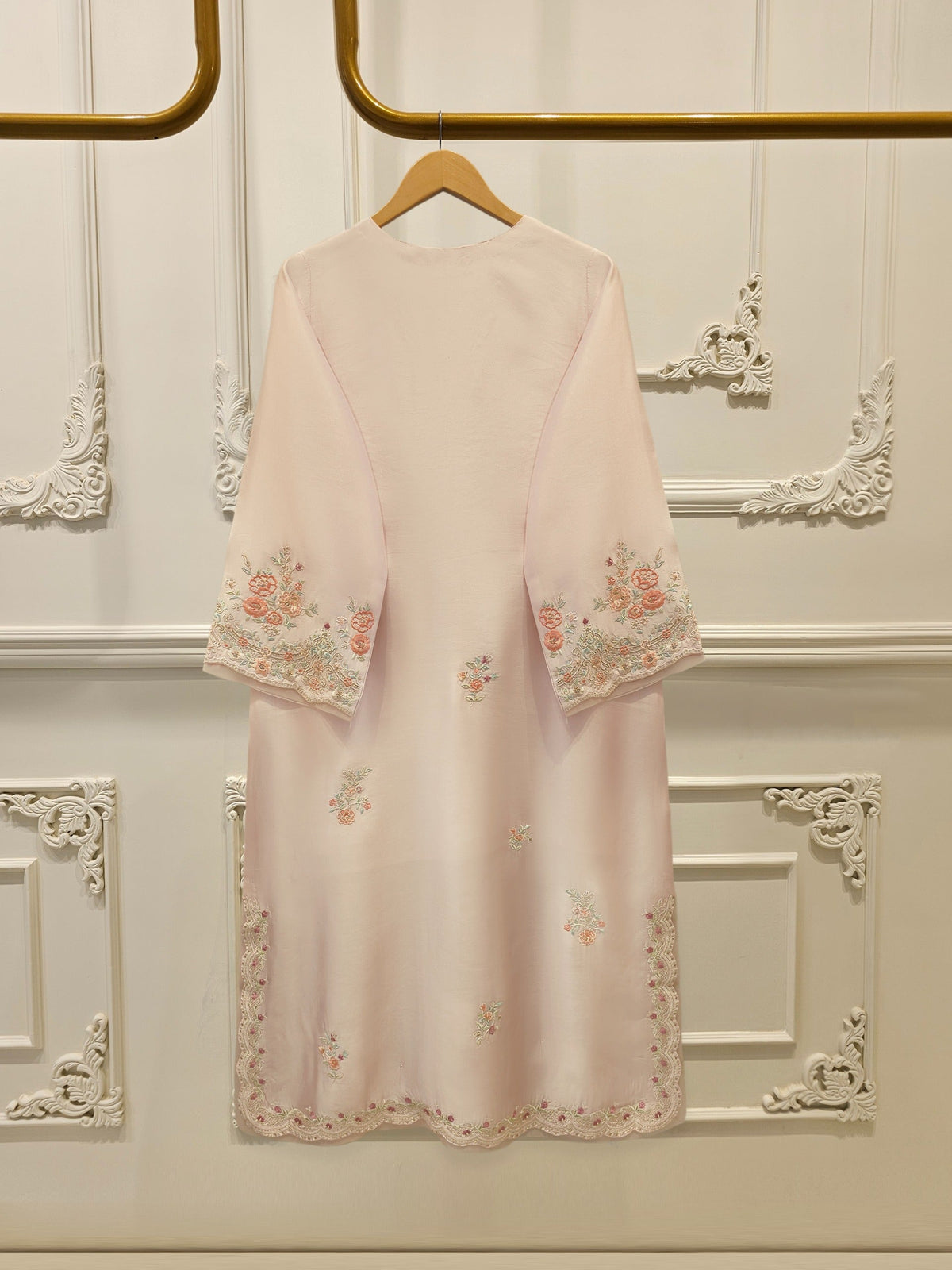 2 Piece- Pure Sheesha Silk Embroidered Suit S115540