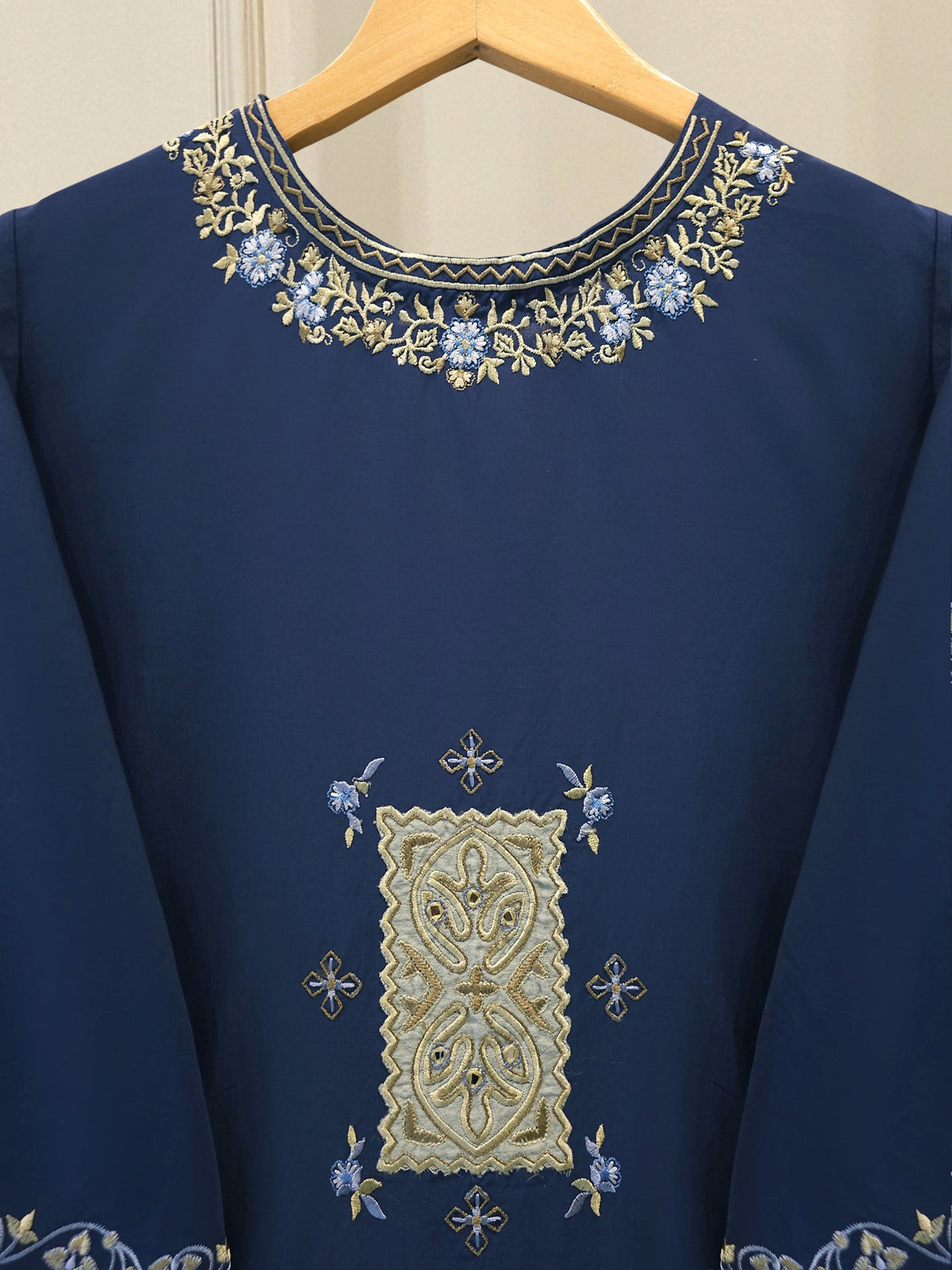 2 Piece - Embroidered Cambric Suit S115535