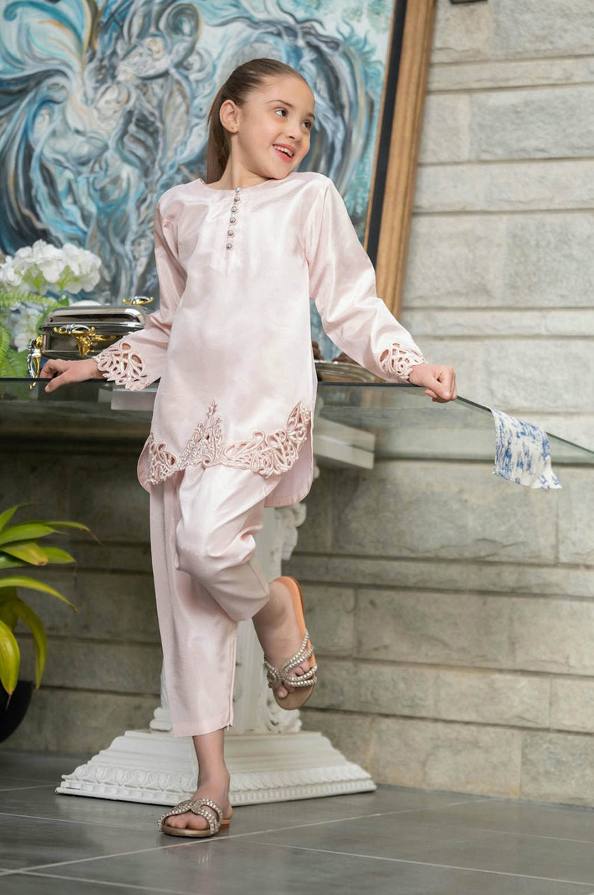 Chloe-Kids