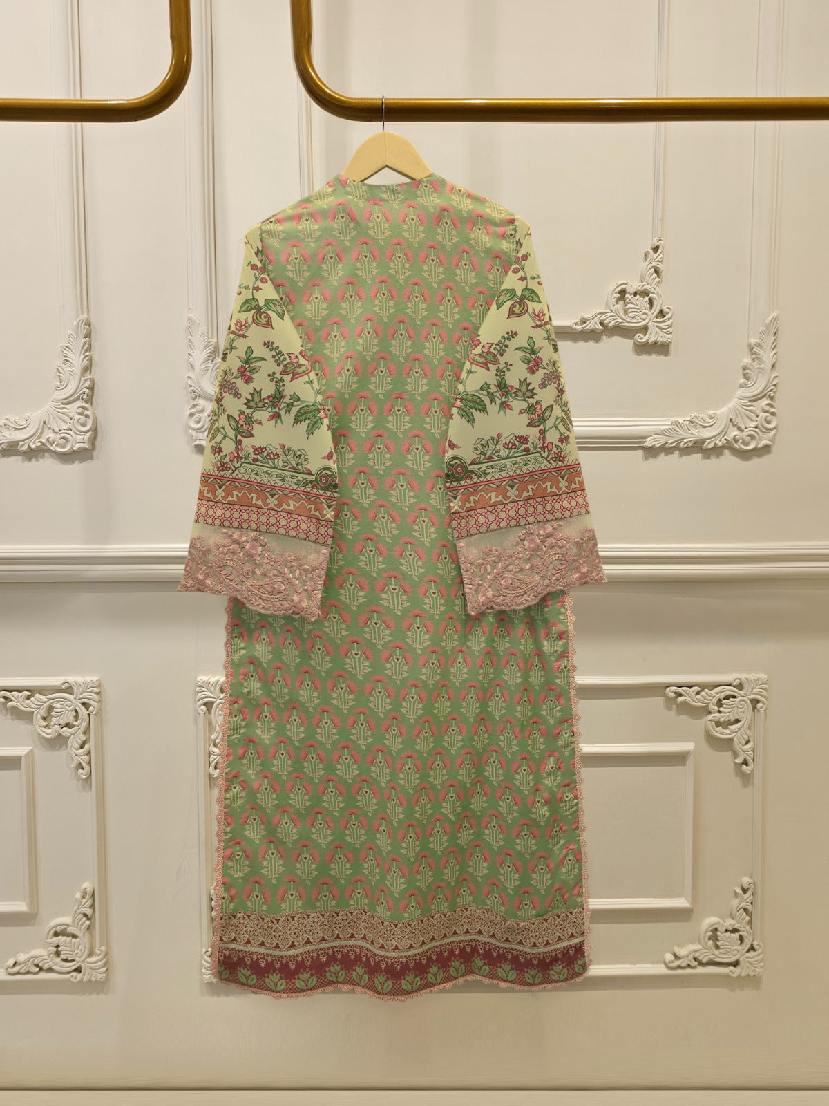 Digital Printed Lawn Shirt S115104