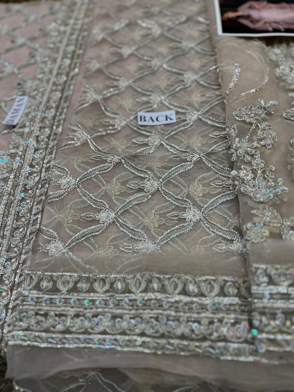 Kanwal Malik – Lara Style
