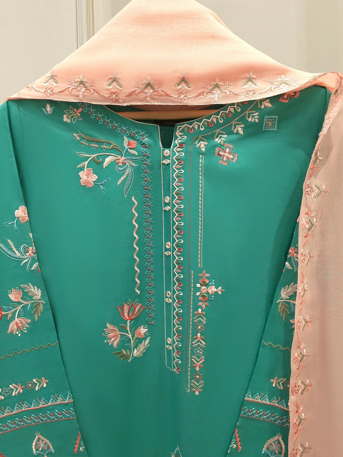 3 Piece - Embroidered Lawn Suit S111982