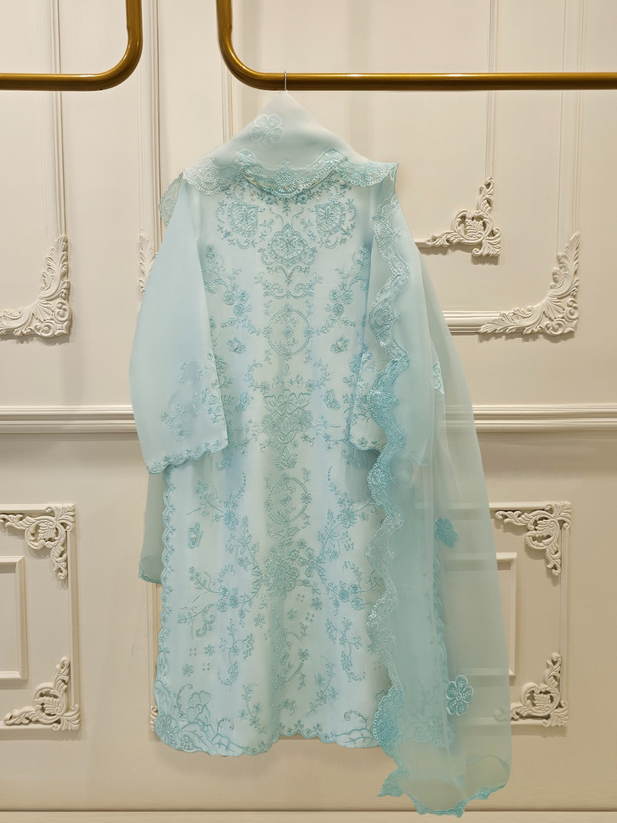 3 Piece-  Pure Embroidered Sheesha Silk Suit S112012