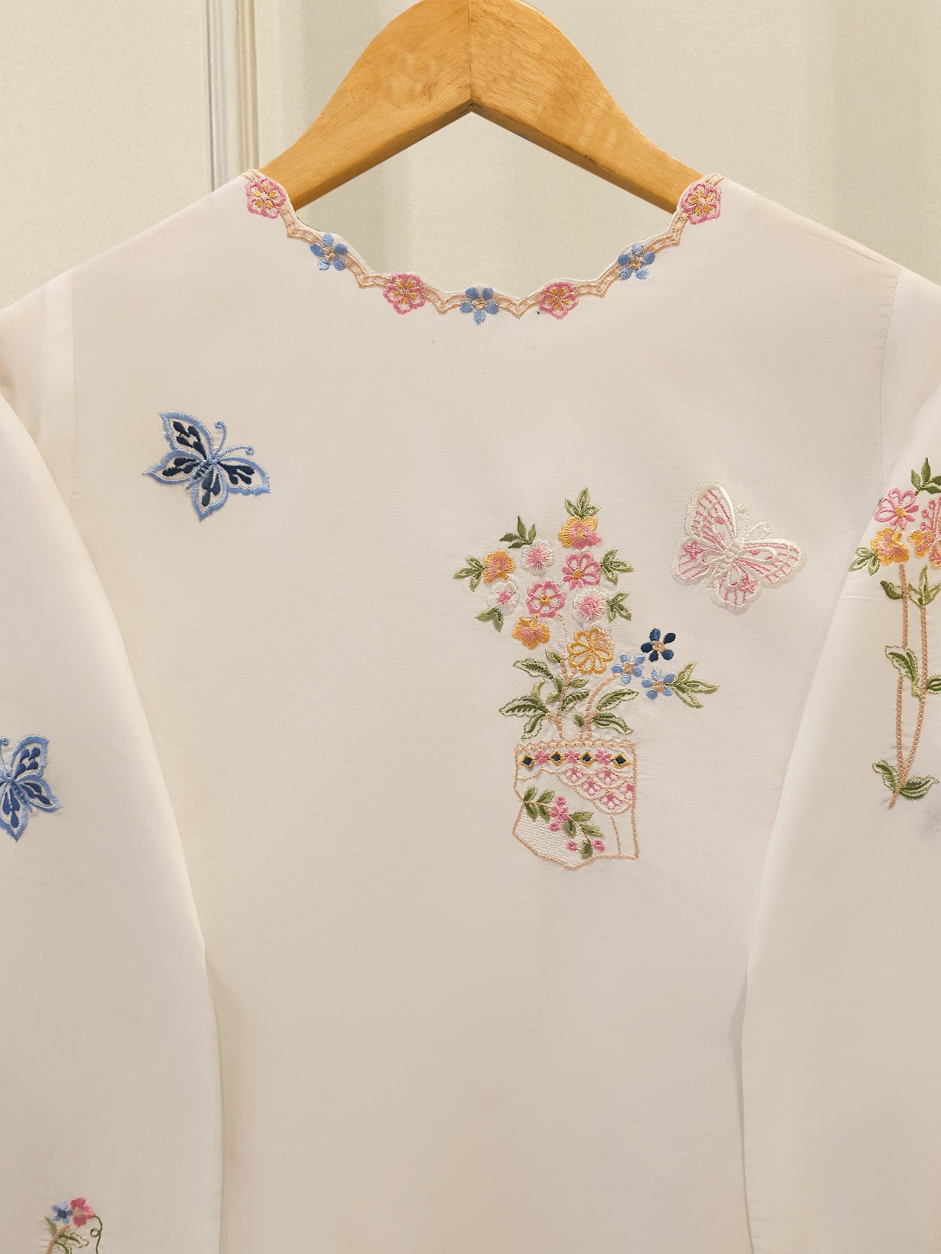 2 Piece - Embroidered Lawn Suit S112222
