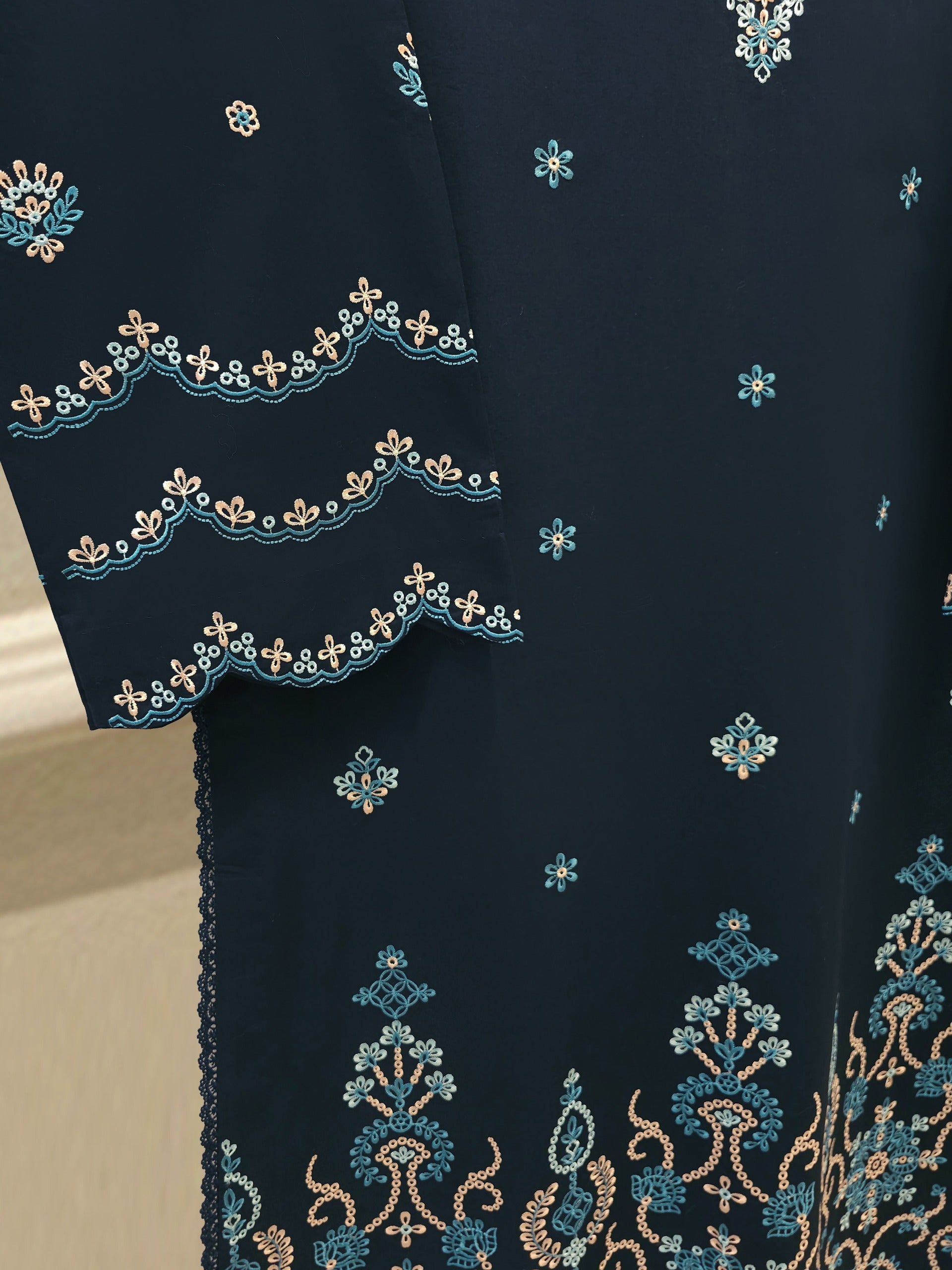 2 Piece - Embroidered Lawn Suit S112275