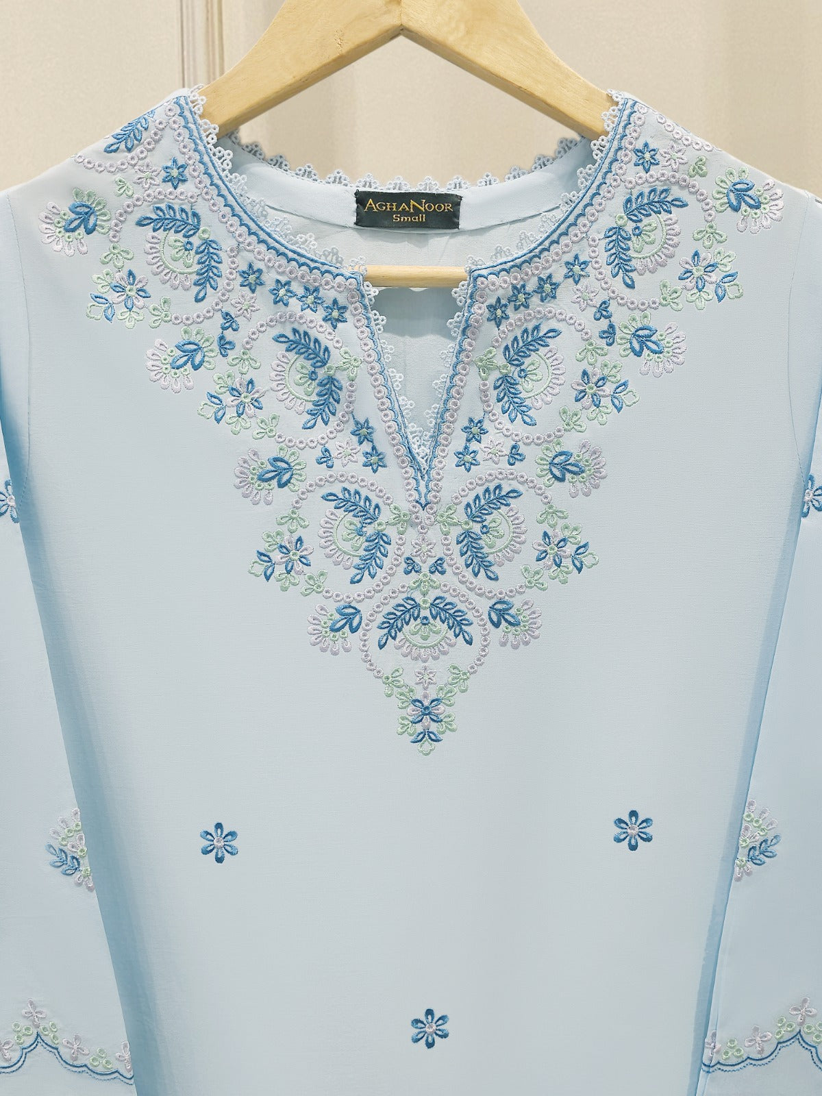 2 Piece - Embroidered Lawn Suit S112274