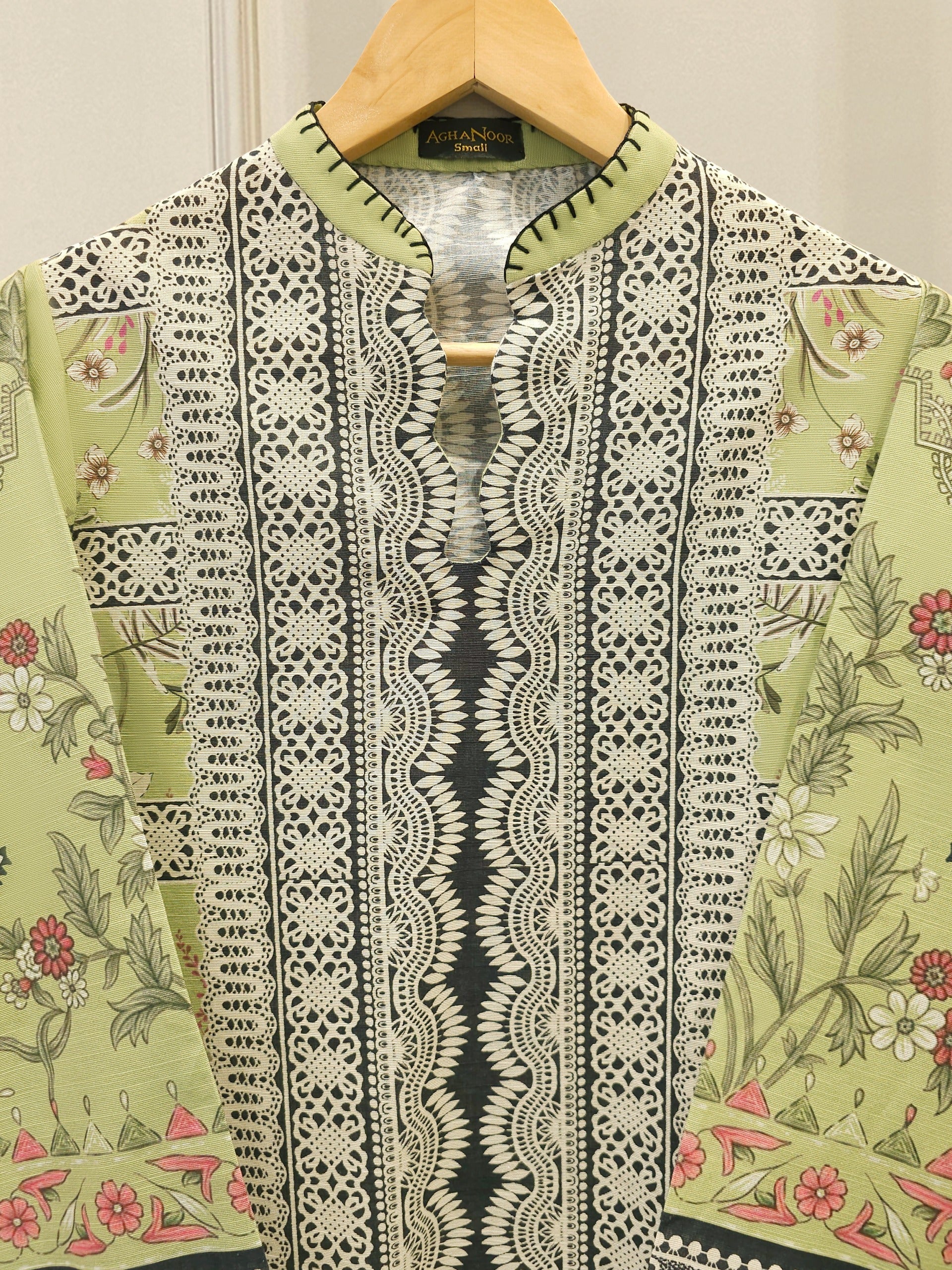 2 Piece - Digital Printed Khaddar Suit S112417