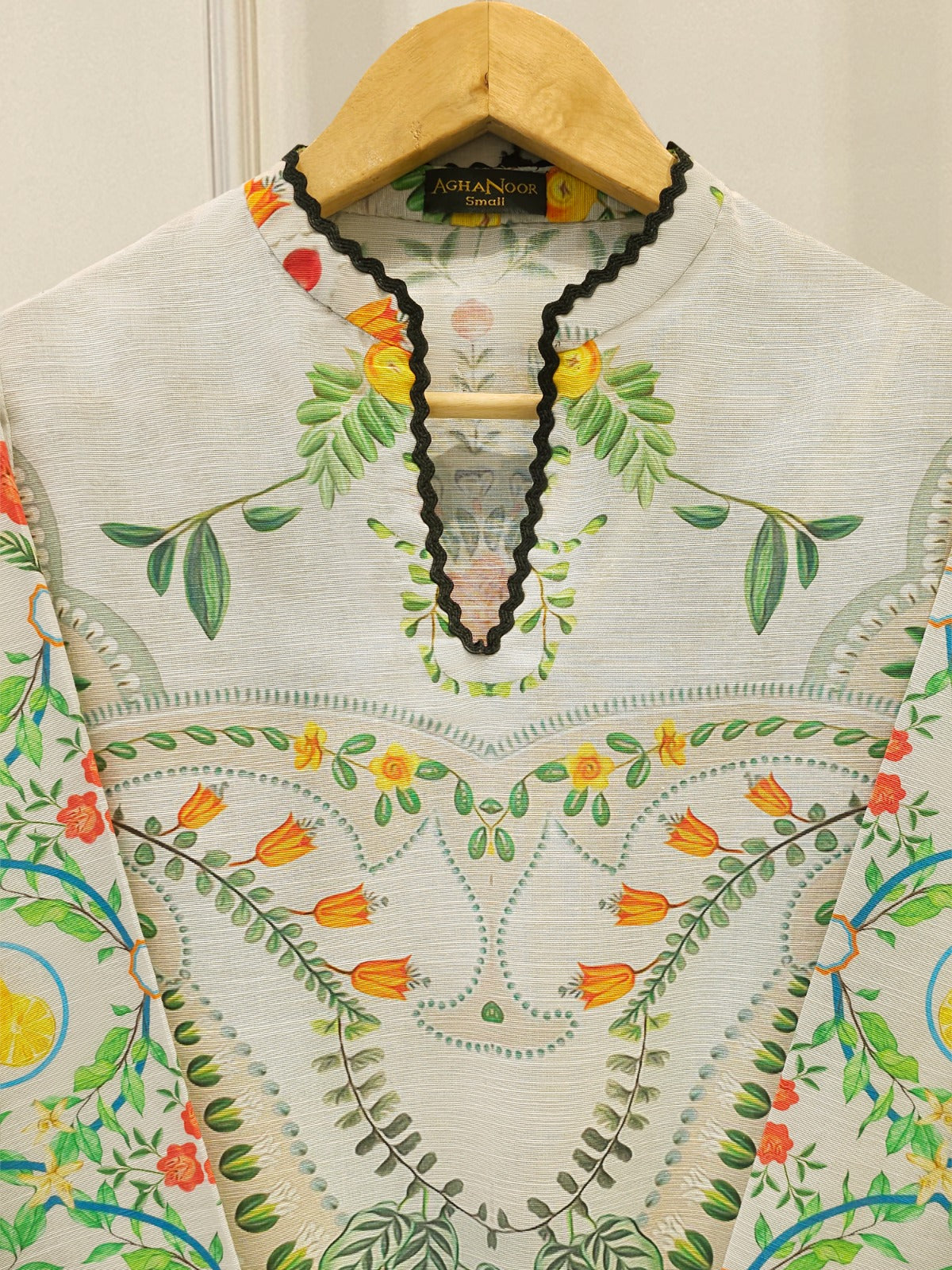 2 Piece - Digital Printed Khaddar Suit S112491