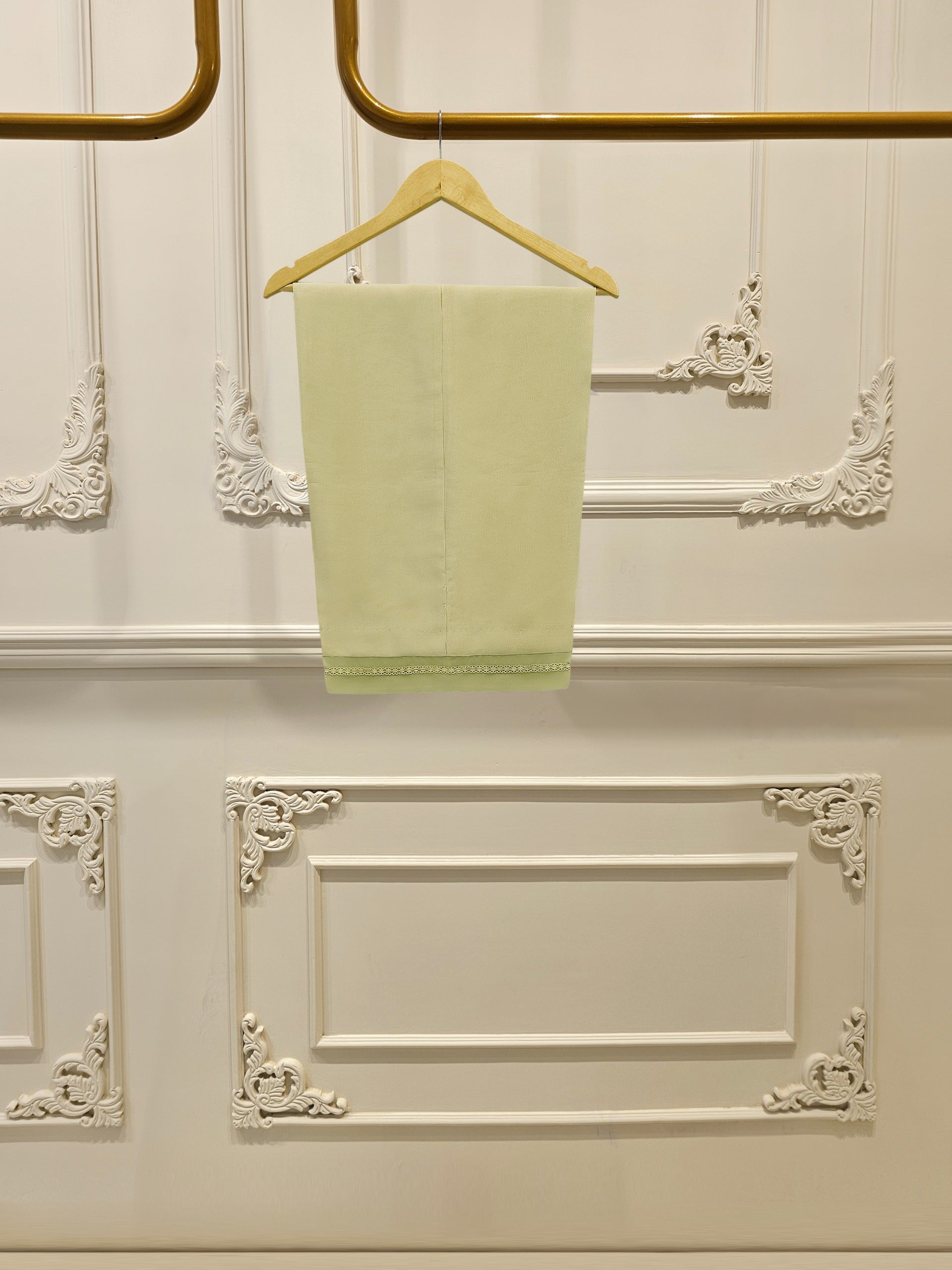 3 Piece-  Pure Embroidered Sheesha Silk Suit S112570