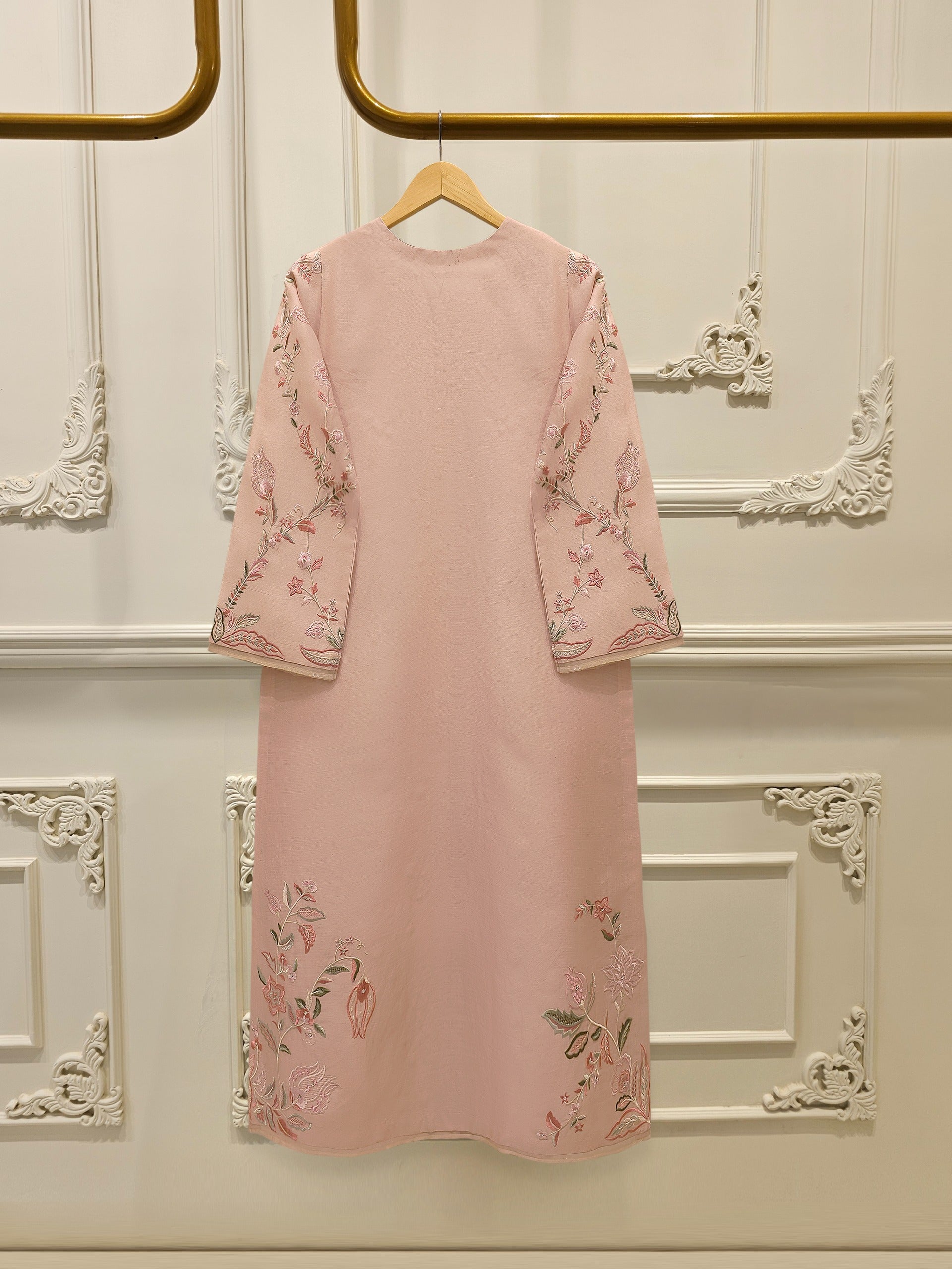 3 Piece- Pure Khaddi Silk Embroidered Suit S112678