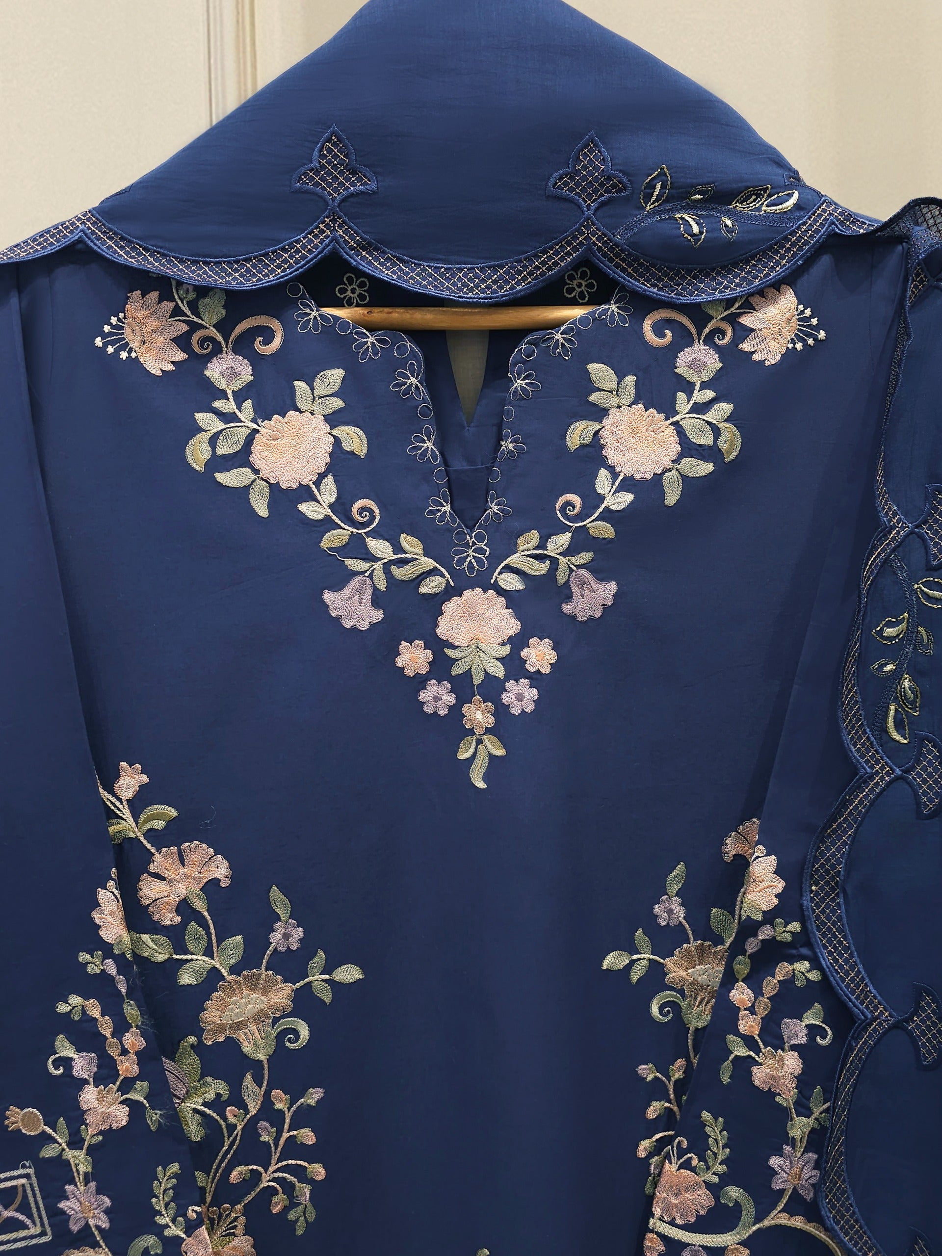 3 Piece - Embroidered Cambric Suit S112681