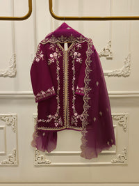 3 Piece-  Pure Embroidered Sheesha Silk Suit S112927