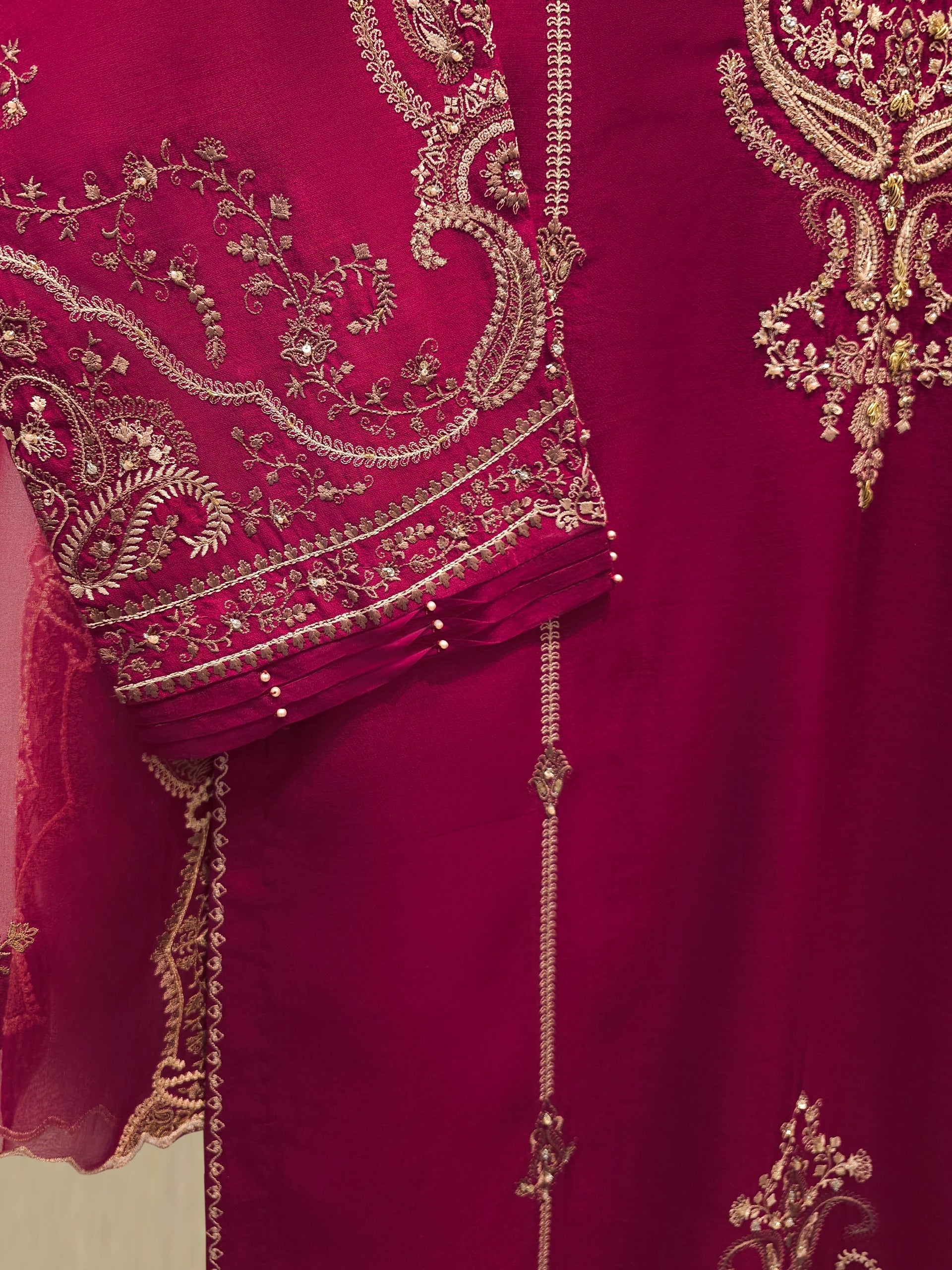 3 Piece-  Pure Embroidered Sheesha Silk Suit S112832