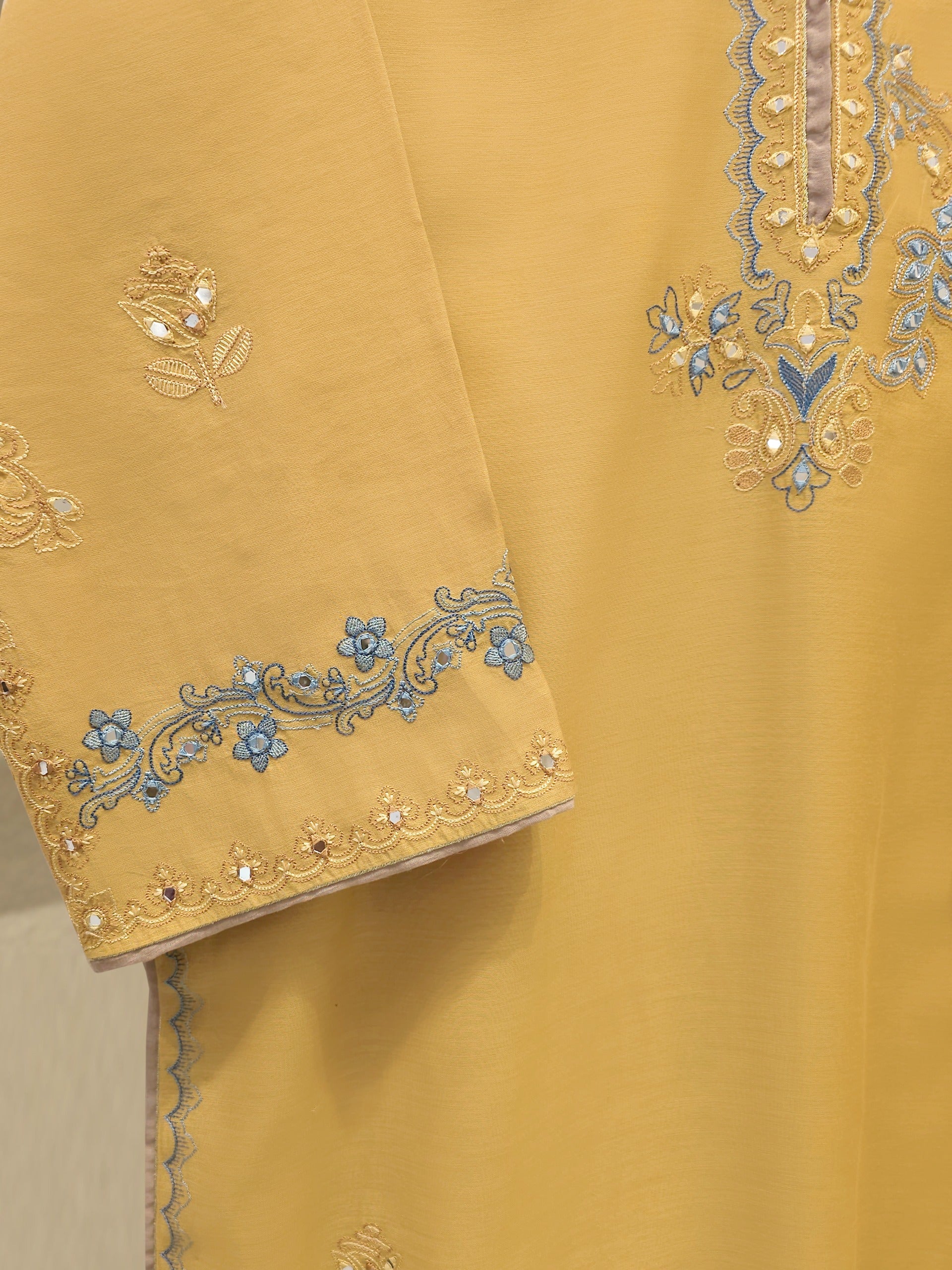 3 Piece - Embroidered Kora Cotton Suit S113233