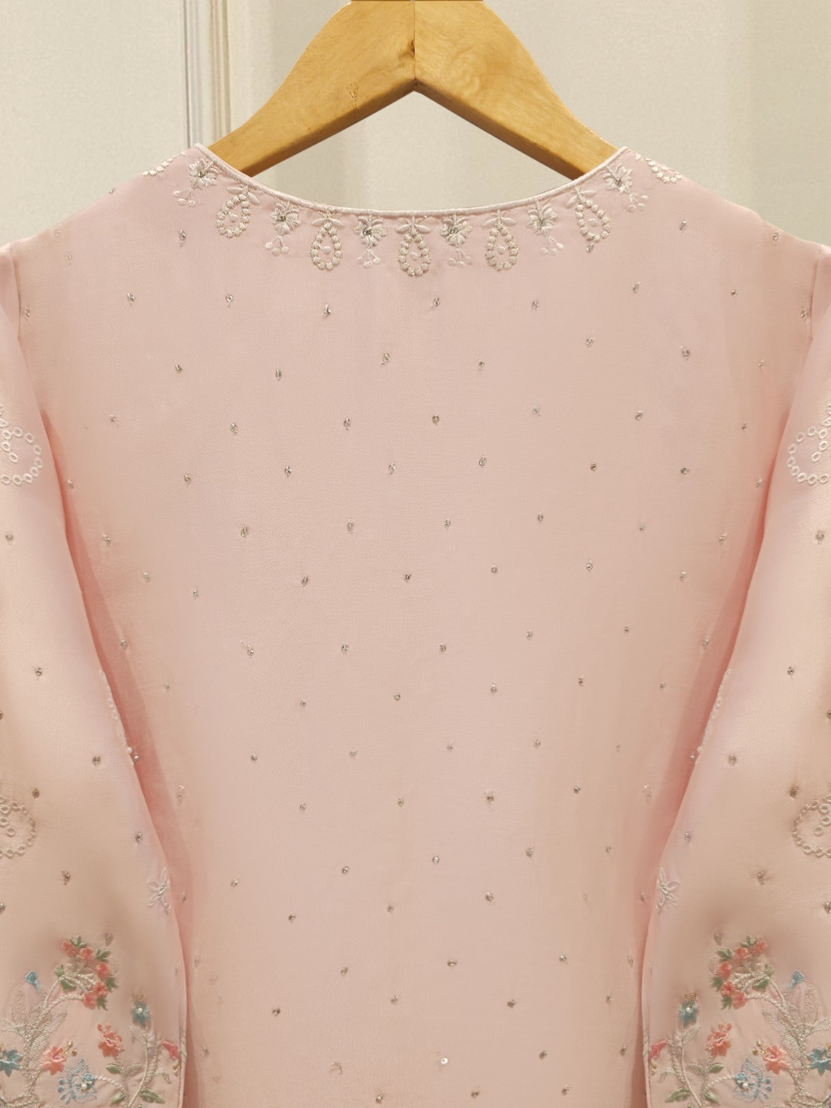 3 Piece- Pure Sheesha Silk Embroidered Suit S113285
